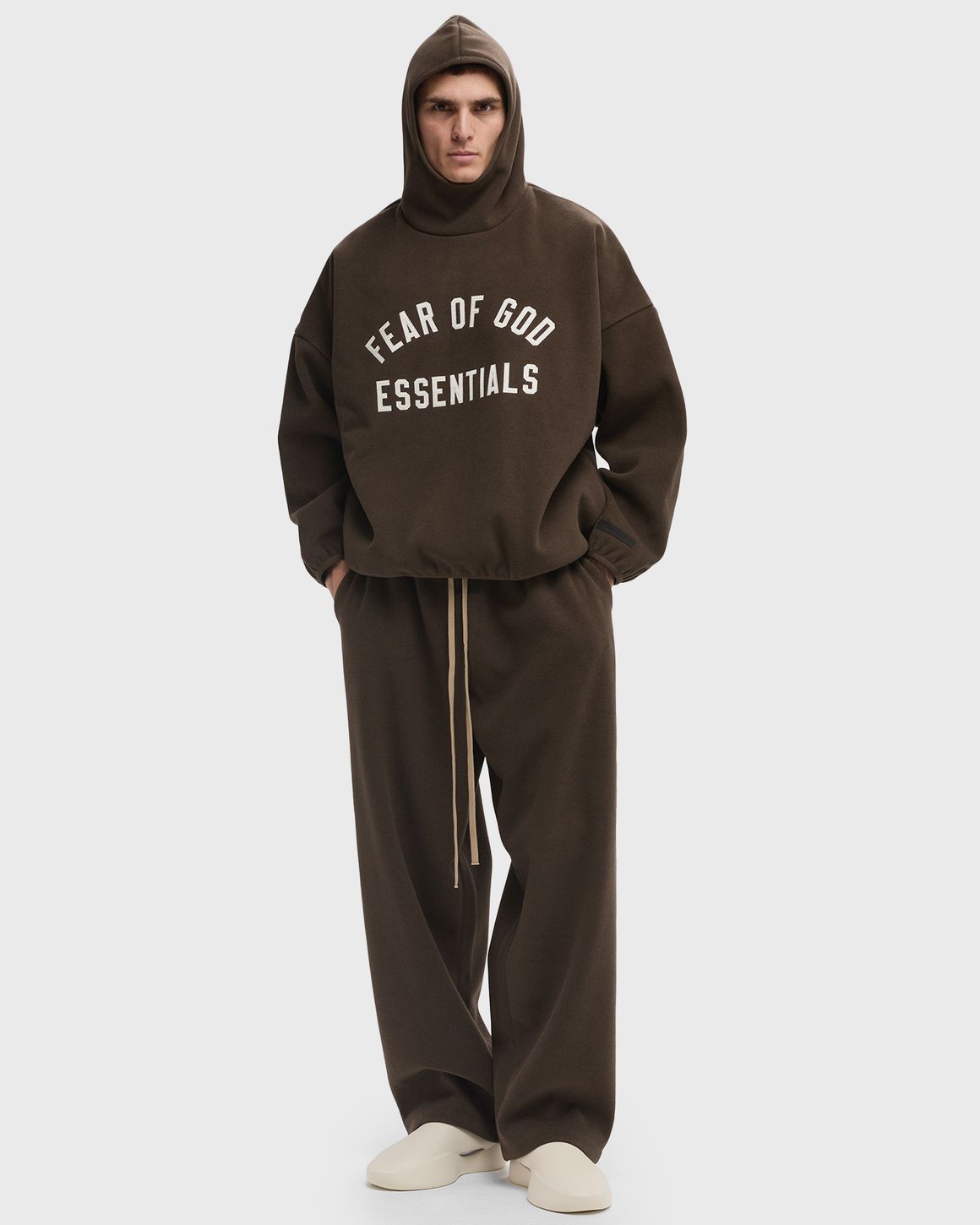 ESSENTIALS FEAR OF GOD ブラウン　パンツ 27476071_57606039_600.jpg