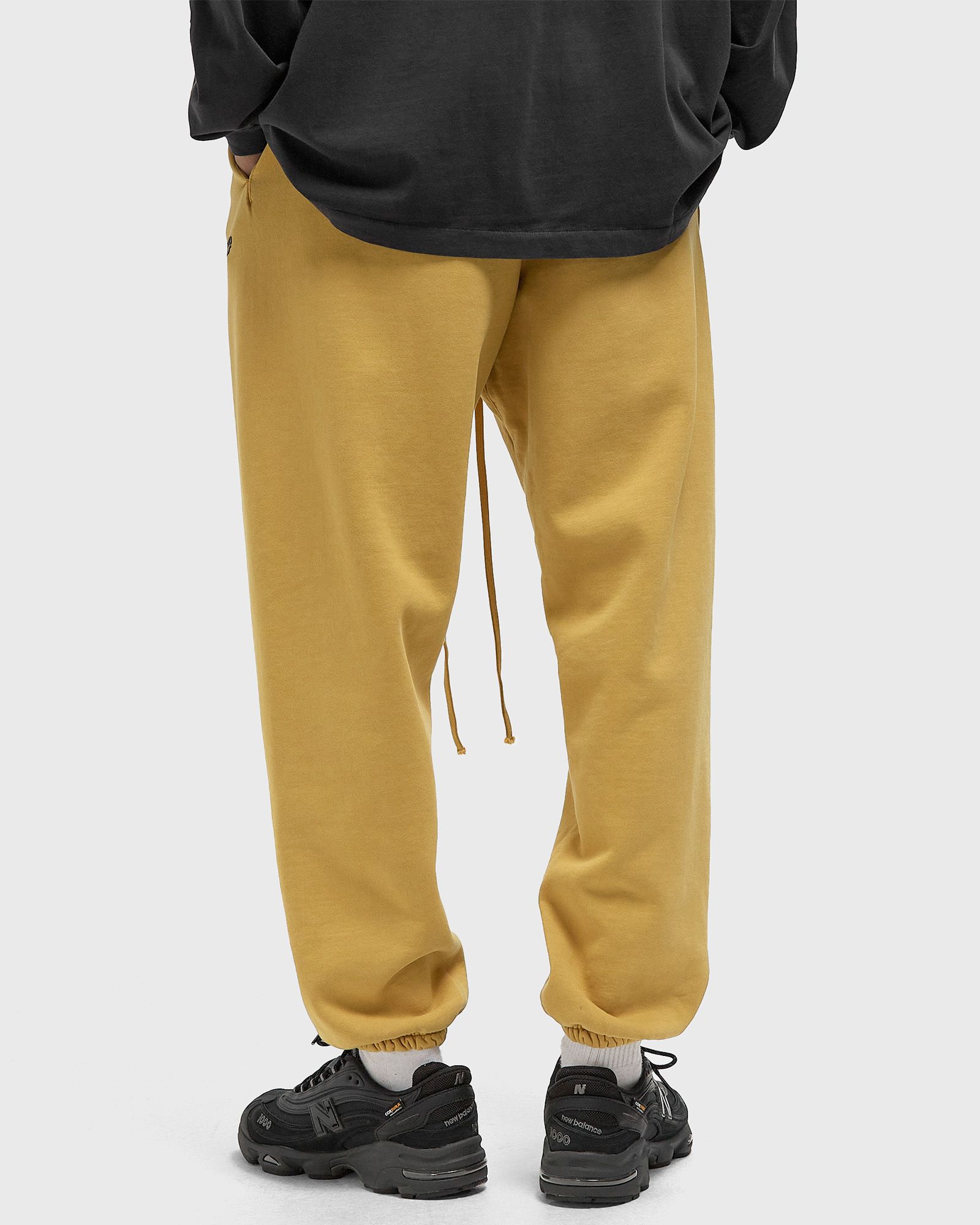 CLASSIC SWEATPANT