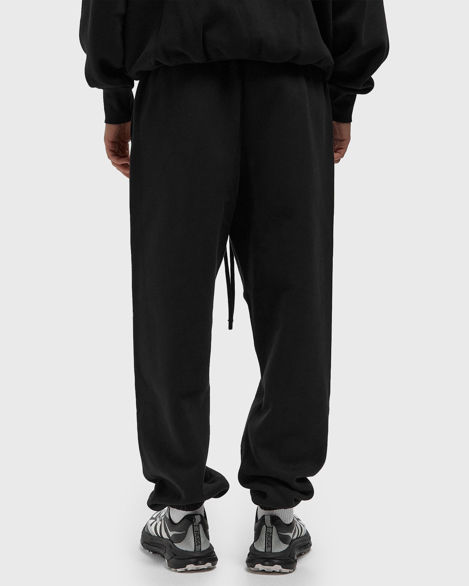 NBA CLASSIC FIT SWEATPANTS