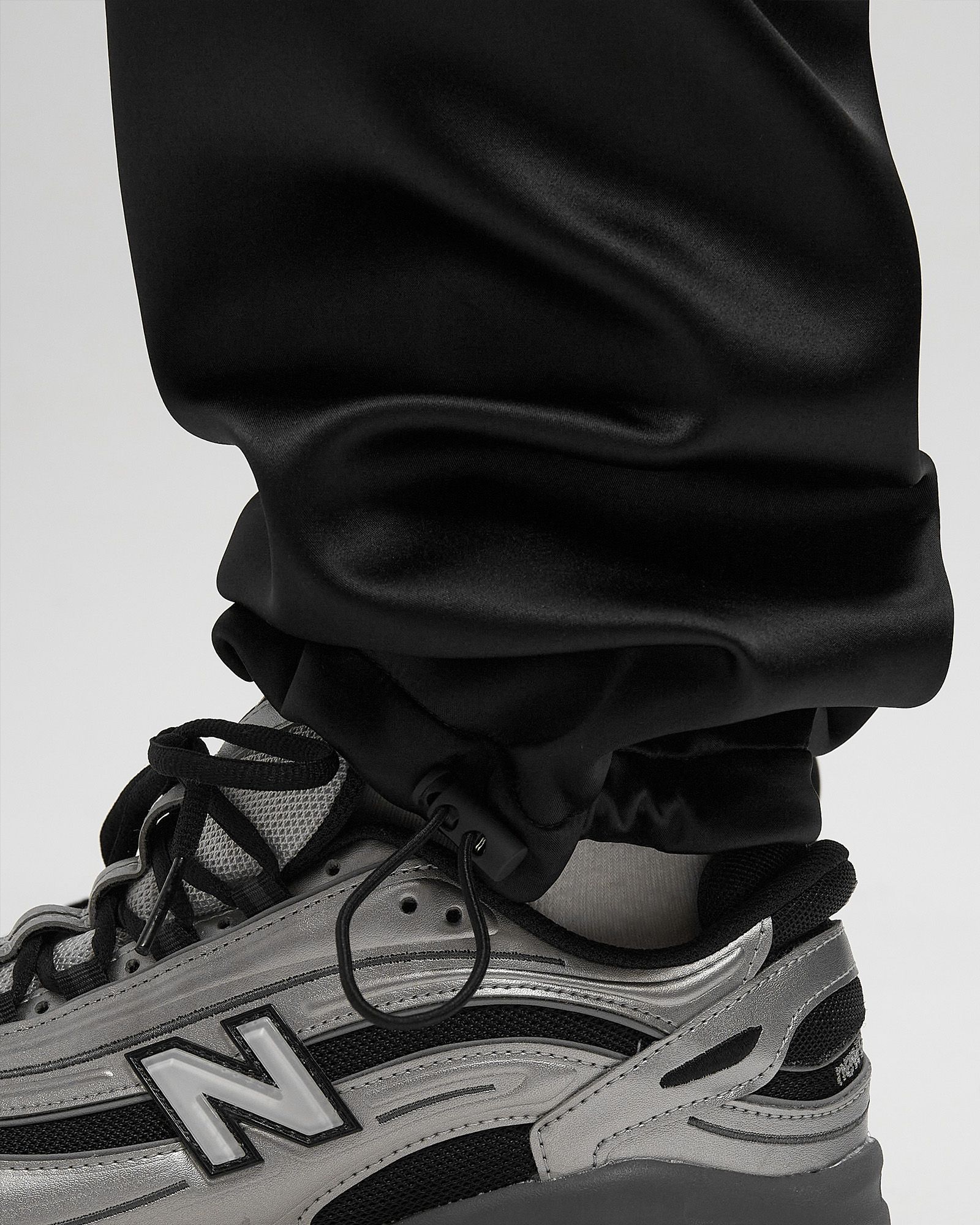 BONDED SATIN RELAXED TRACK PANT