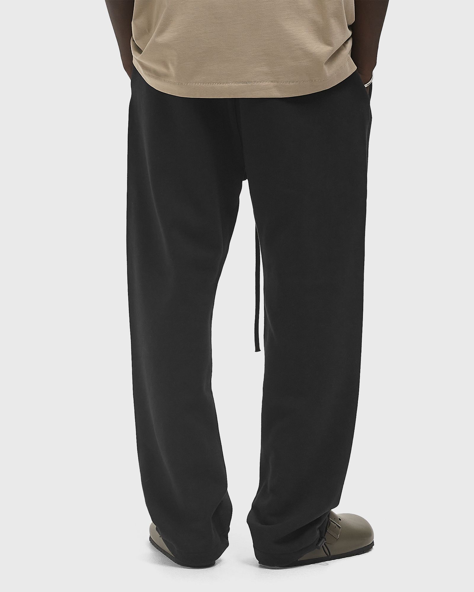 RELAXED FLEECE SWEATPANT