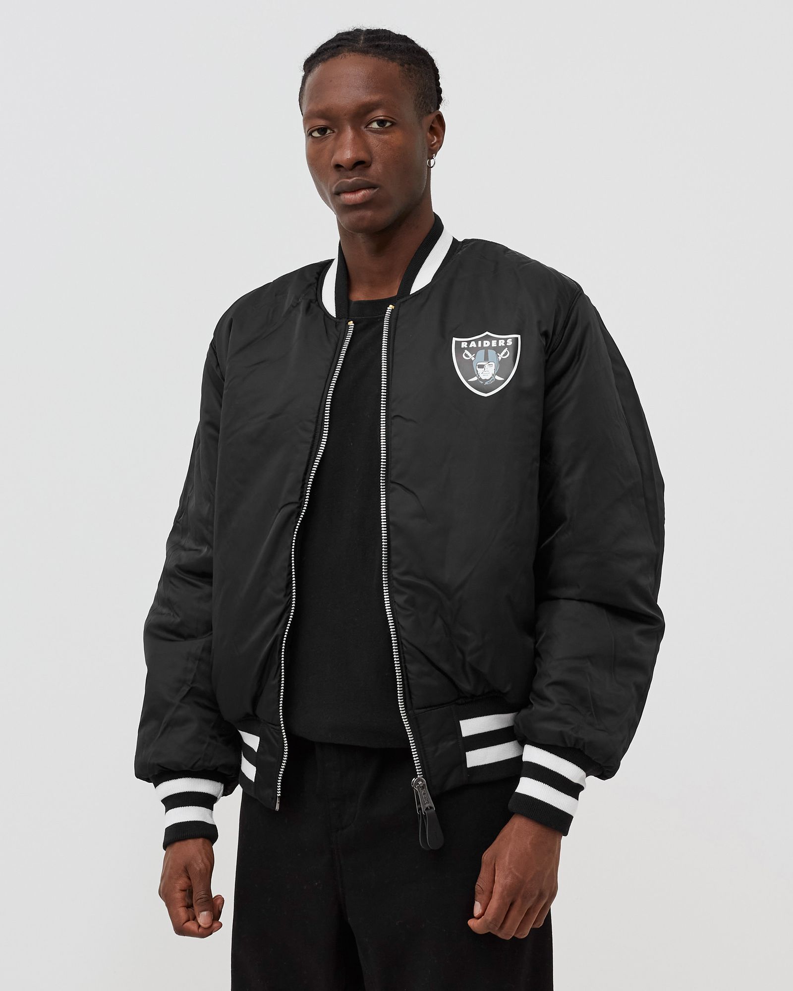 MA-1M BKBKWH X30760BR00 LASRAI