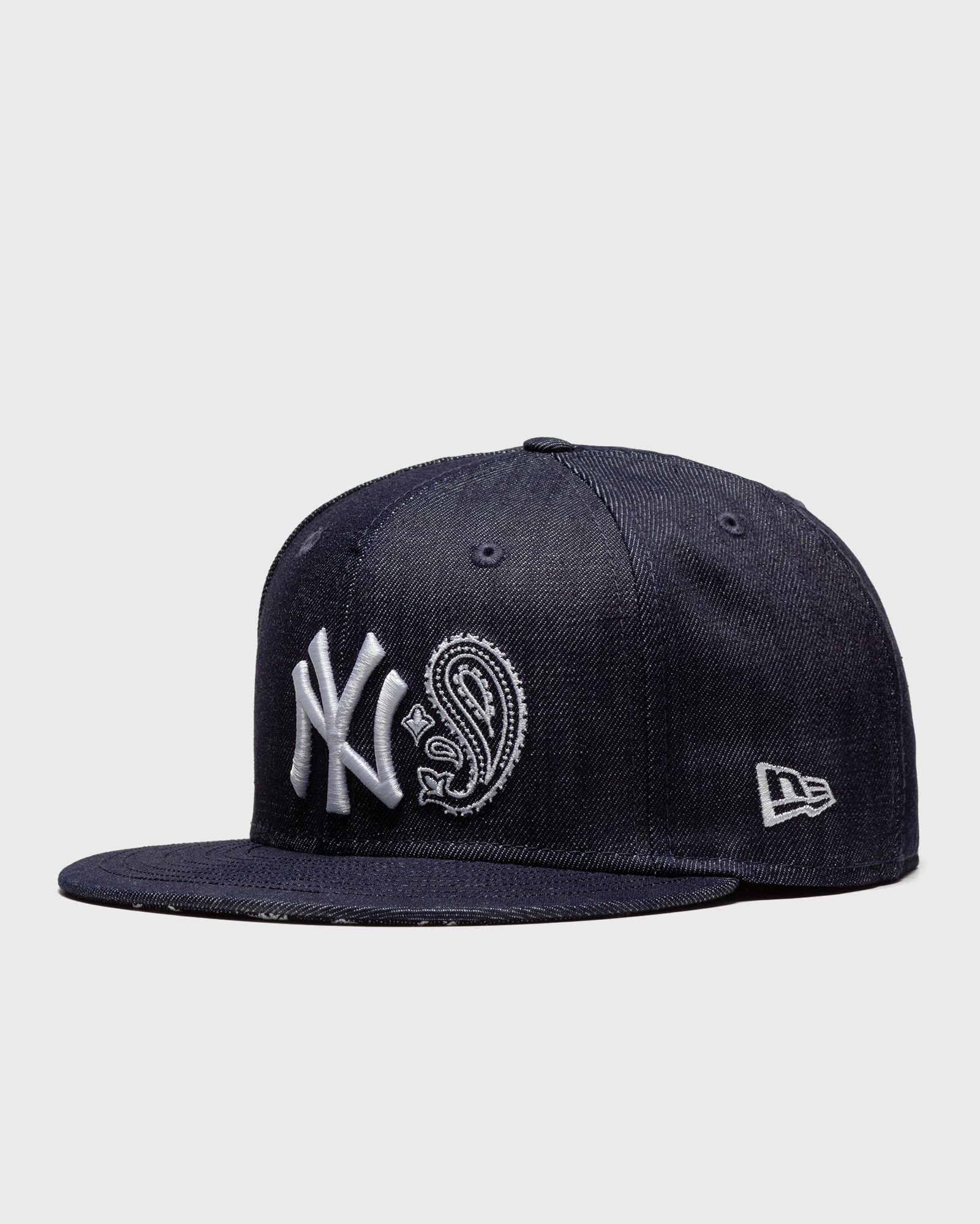 5950 PAISLEY NEW YORK YANKEES