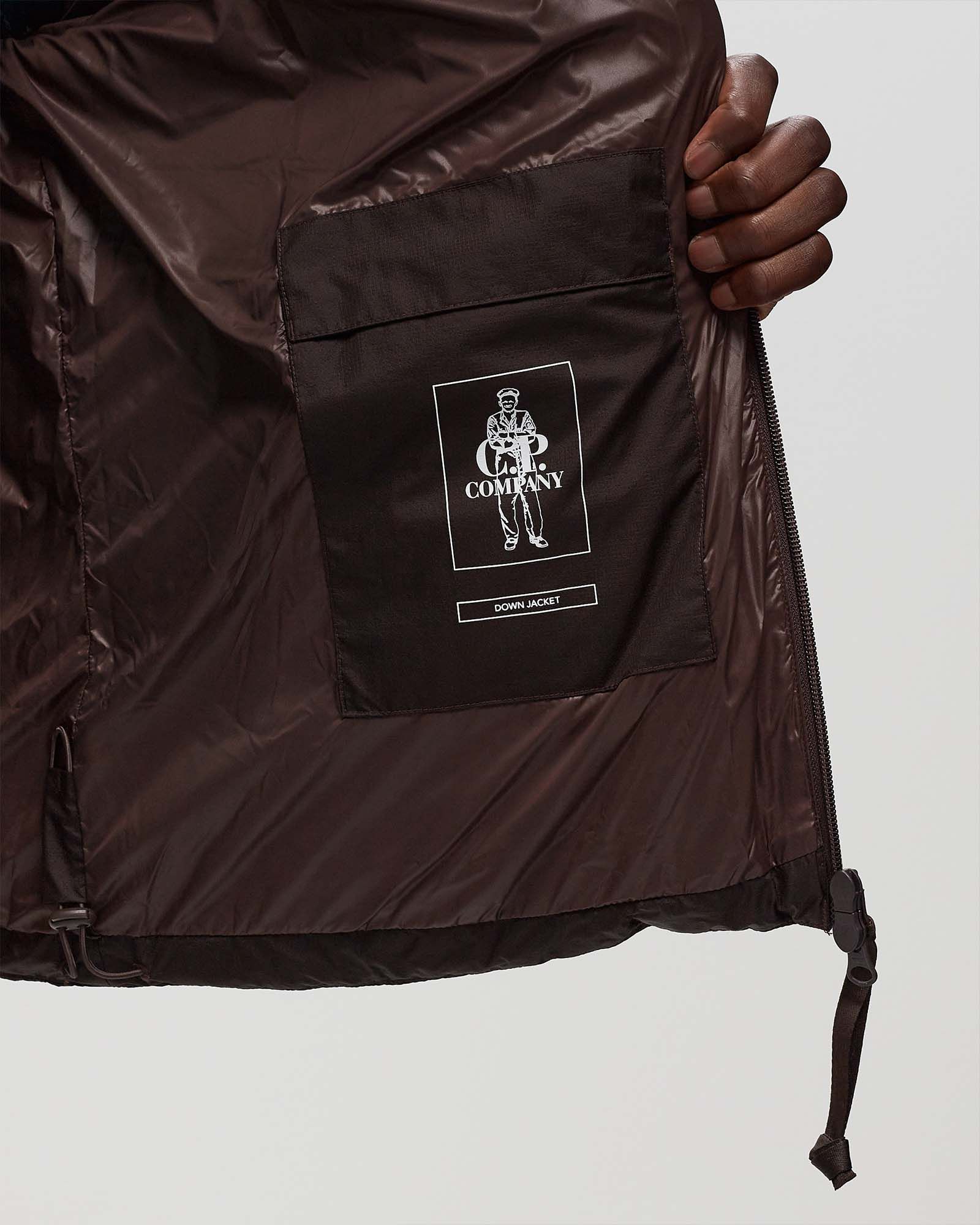 METROPOLIS SERIES PERTEX HOODED DOWN JACKET