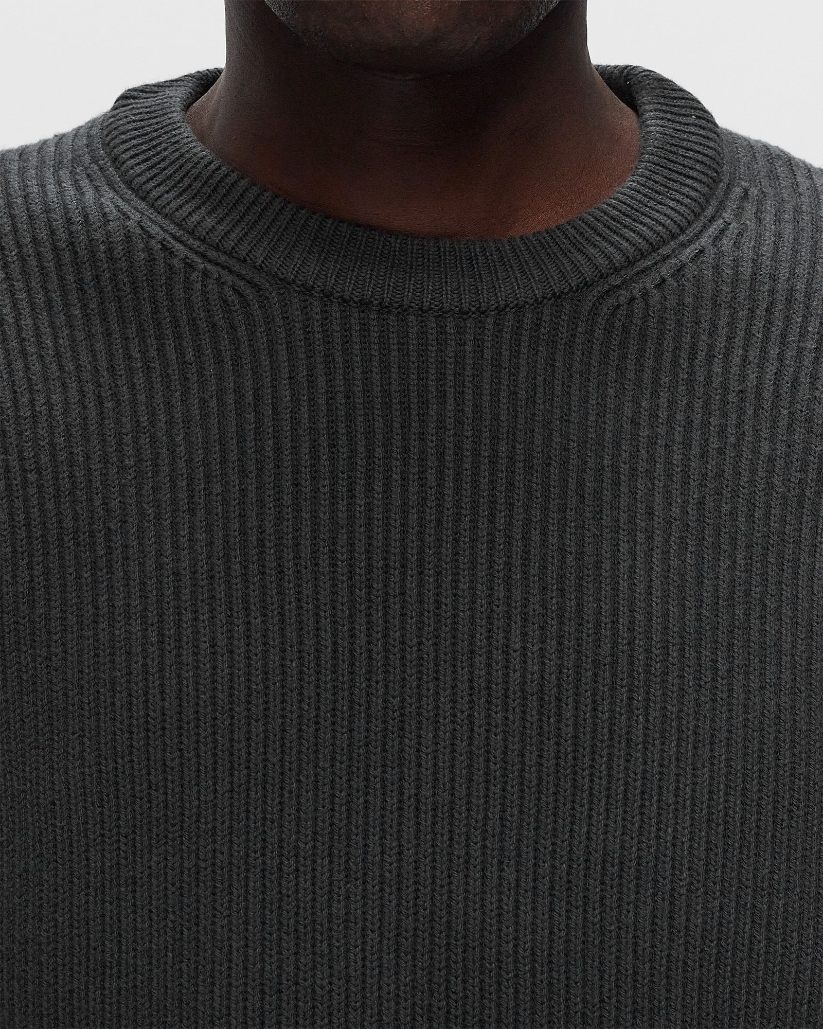 FULL RIB CREW NECK KNIT