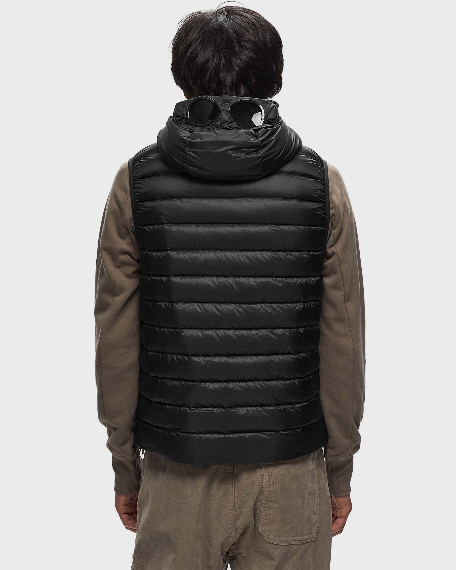 C.P. Company D.D. SHELL GOGGLE DOWN VEST Black | BSTN Store