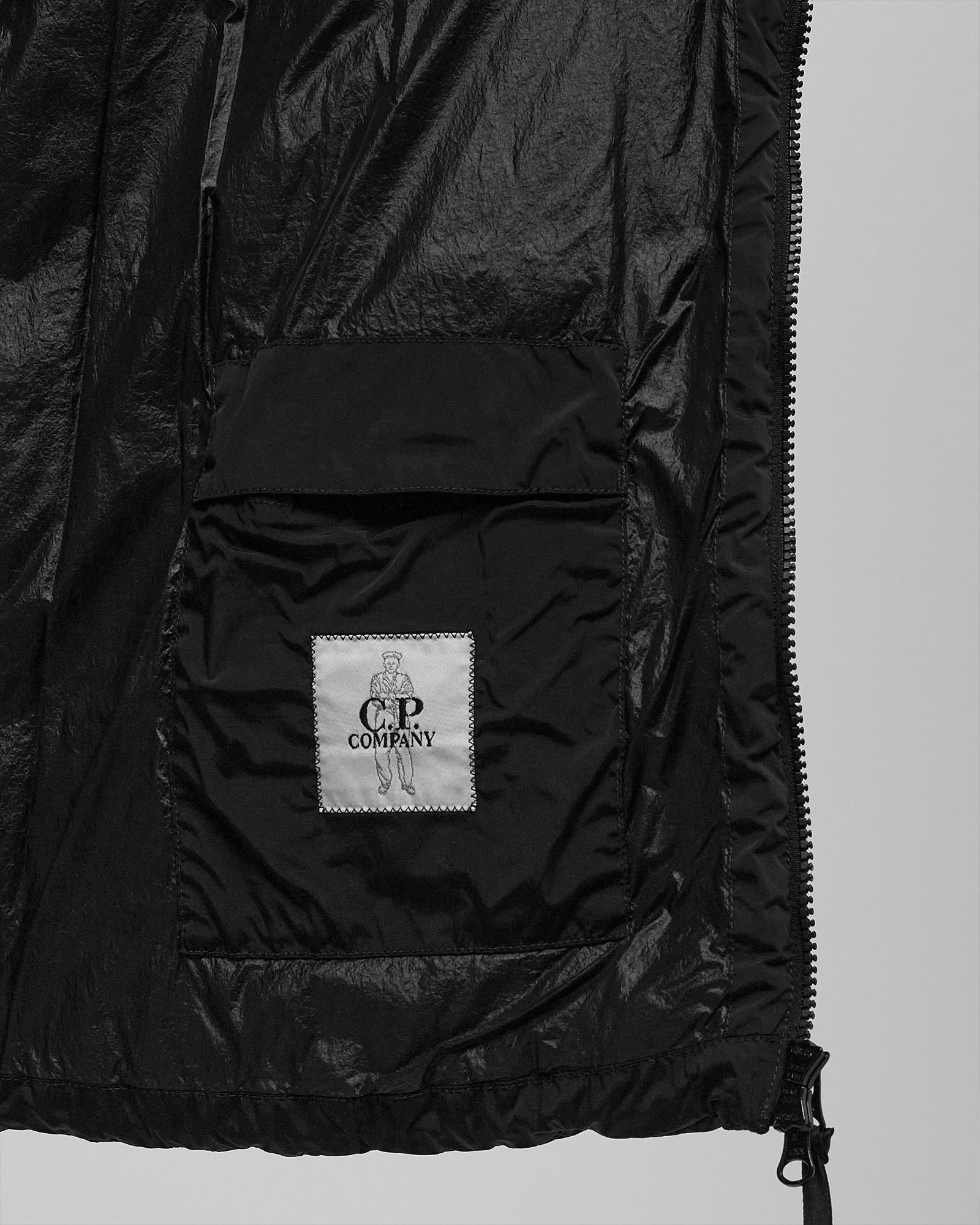 OUTERWEAR MEDIUM JACKET IN NYCRA R