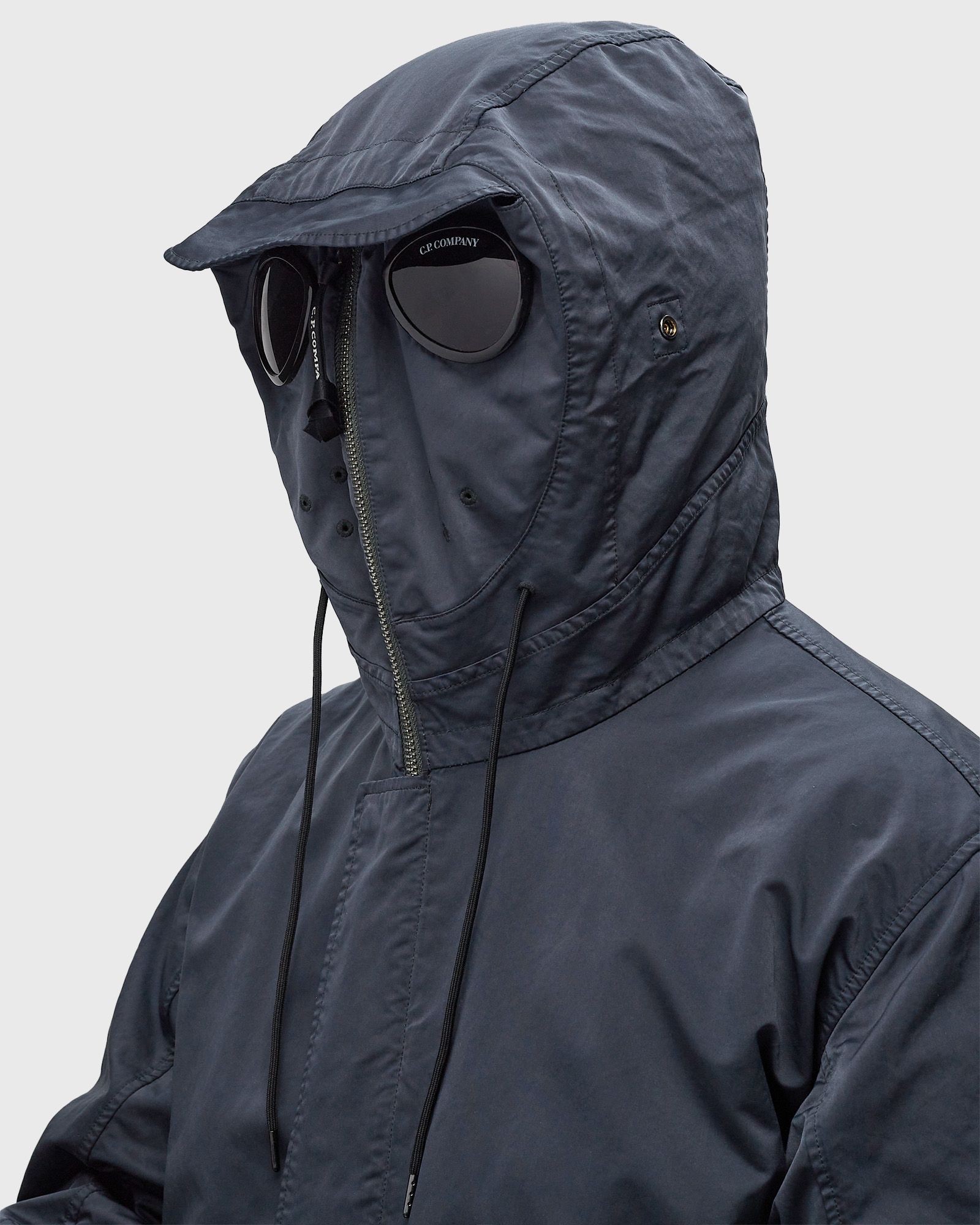 OUTERWEAR LONG JACKET IN MICRO KEI