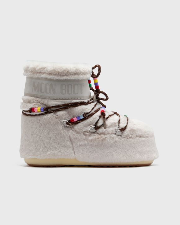 ショートブーツ・ブーティ MOON BOOT 'Icon Low Faux-Fur Beads' boots White Moon Boot ICON LOW FAUX FUR BEADS White | BSTN Store