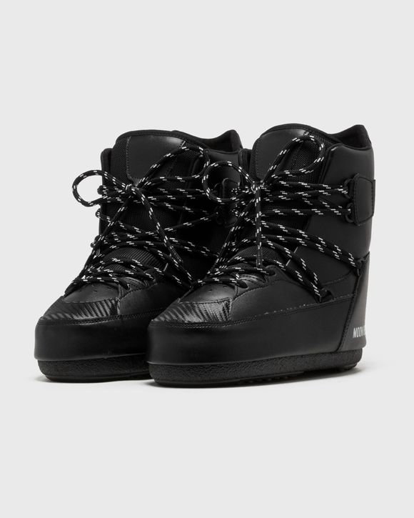 Moon shop boot sneaker