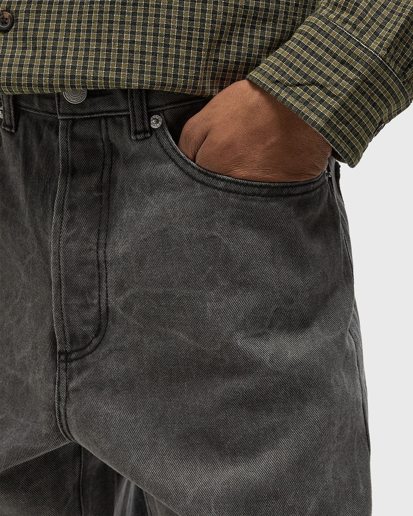 Classic wrinkle baggy denim