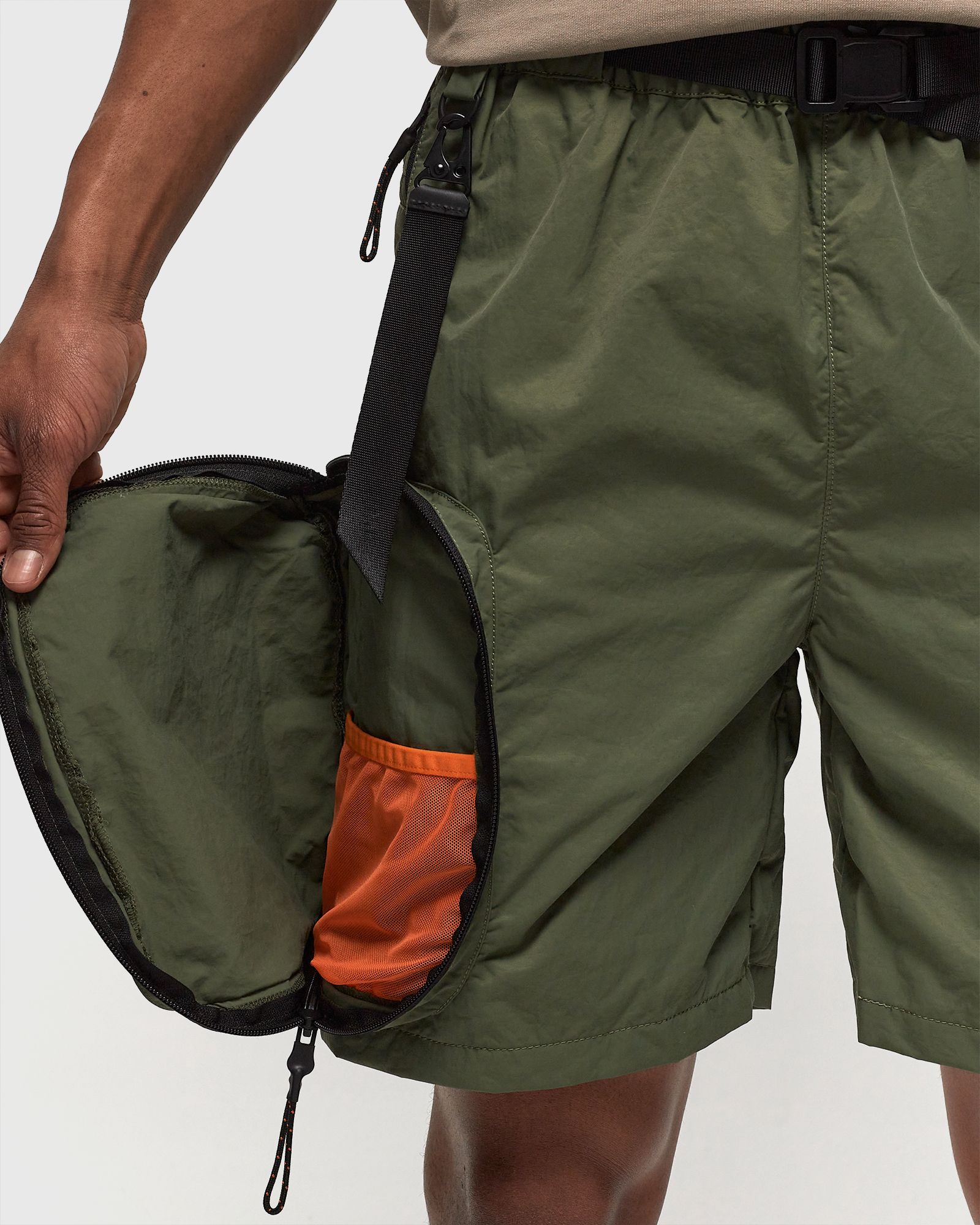 Shorts-Utility Short UV