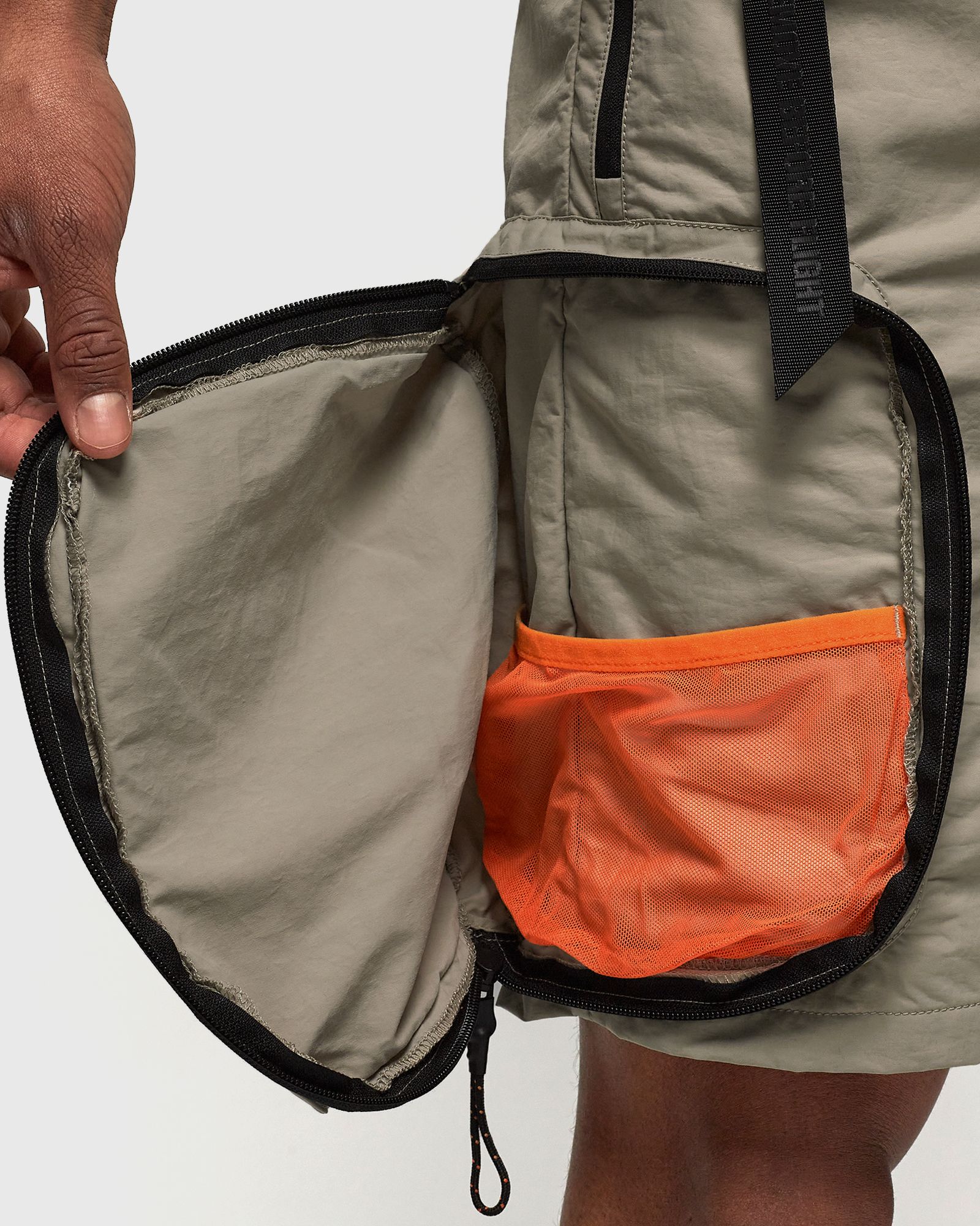 Shorts-Utility Short UV