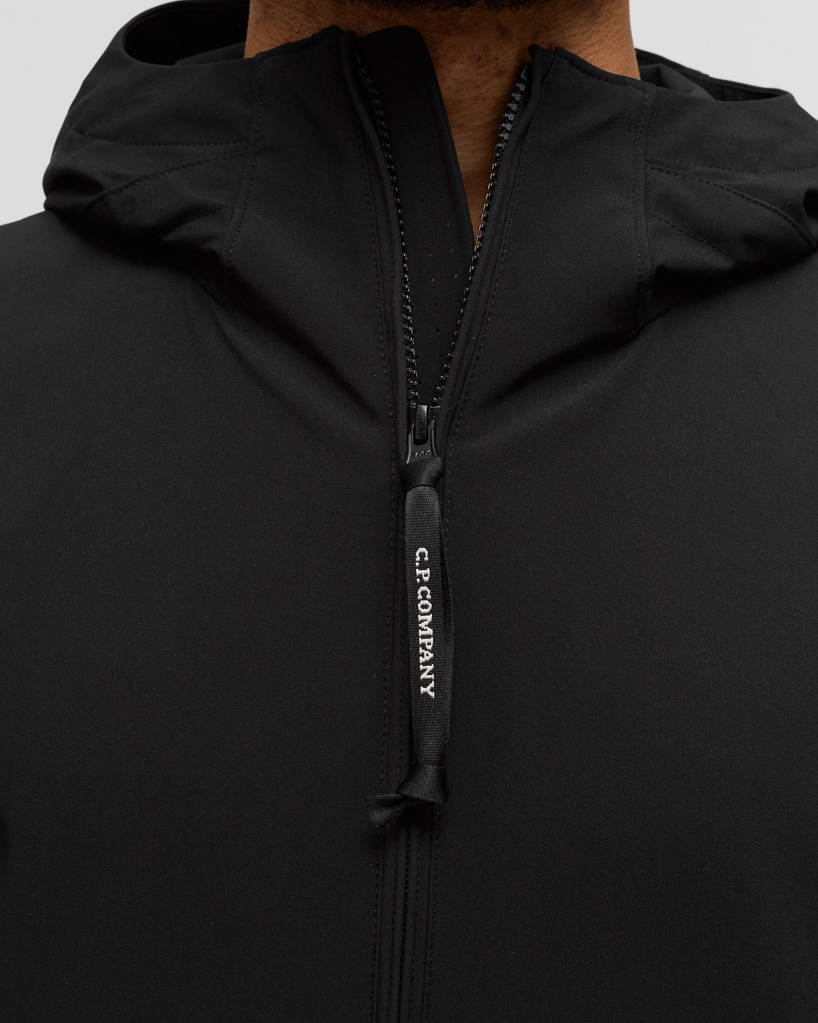 C.P. SHELL-R HOODED JACKET
