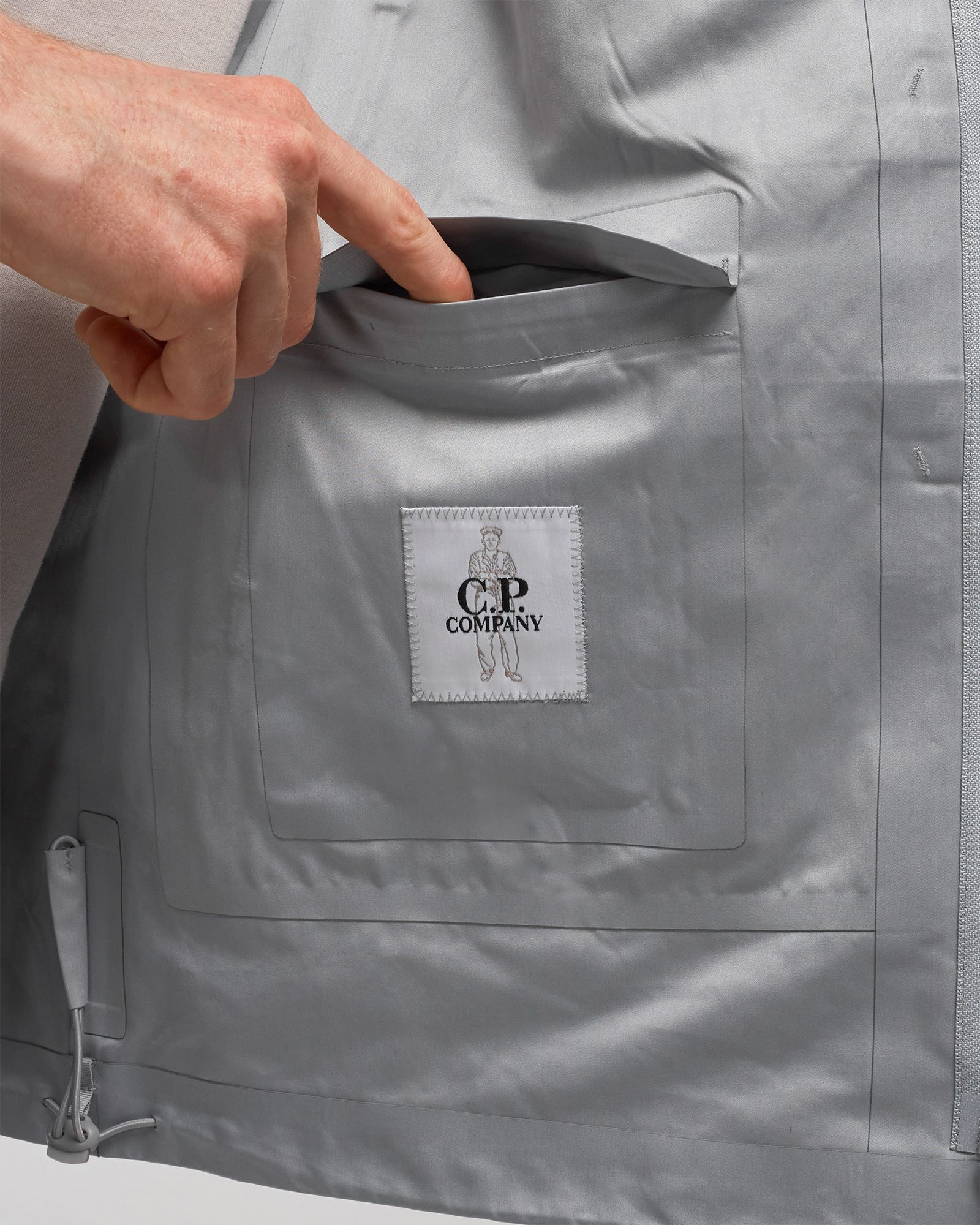 METROPOLIS SERIES A.A.C. HOODED JACKET