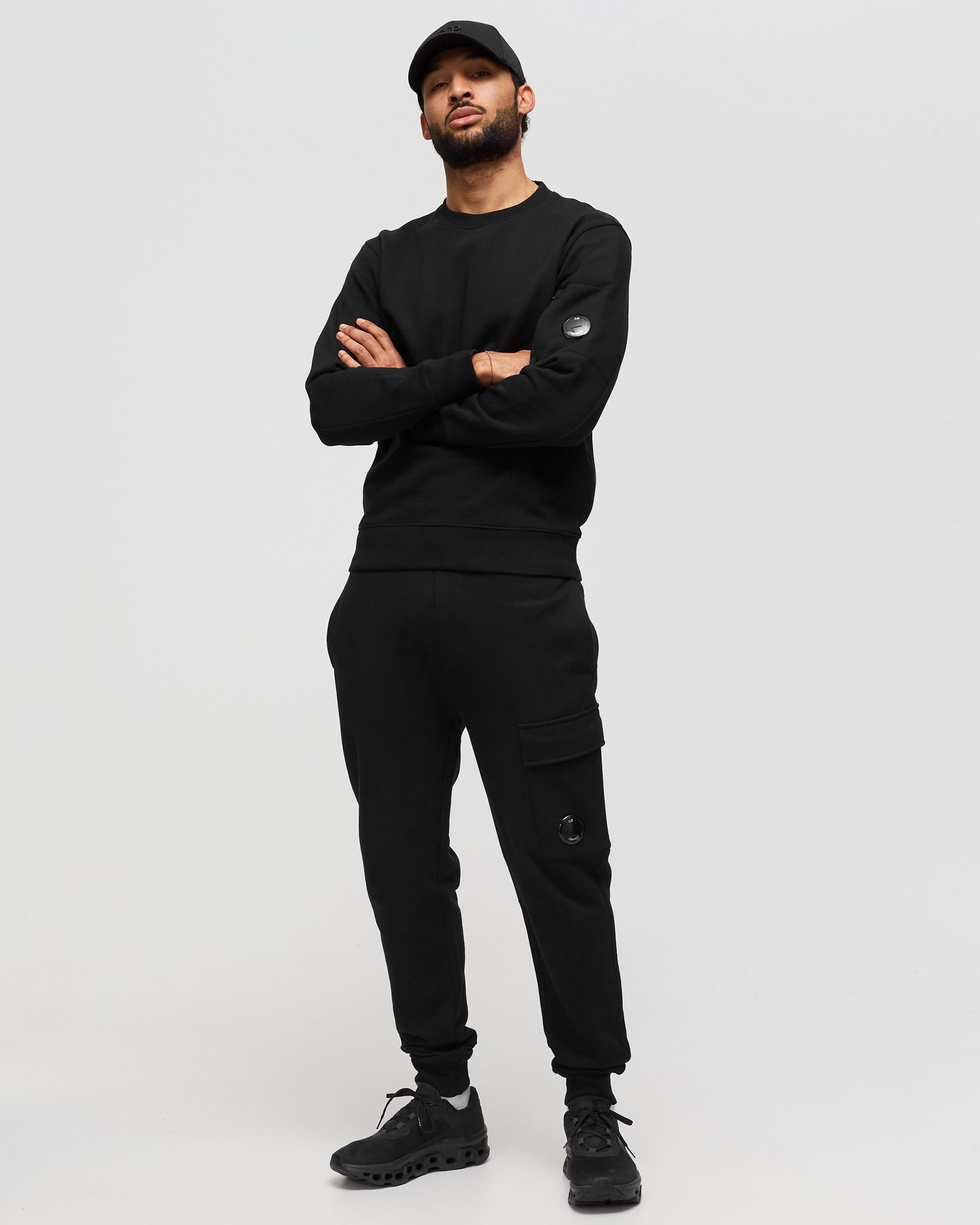 DIAGONAL RAISED FLEECE BACK LOGO SWEATSHIRT