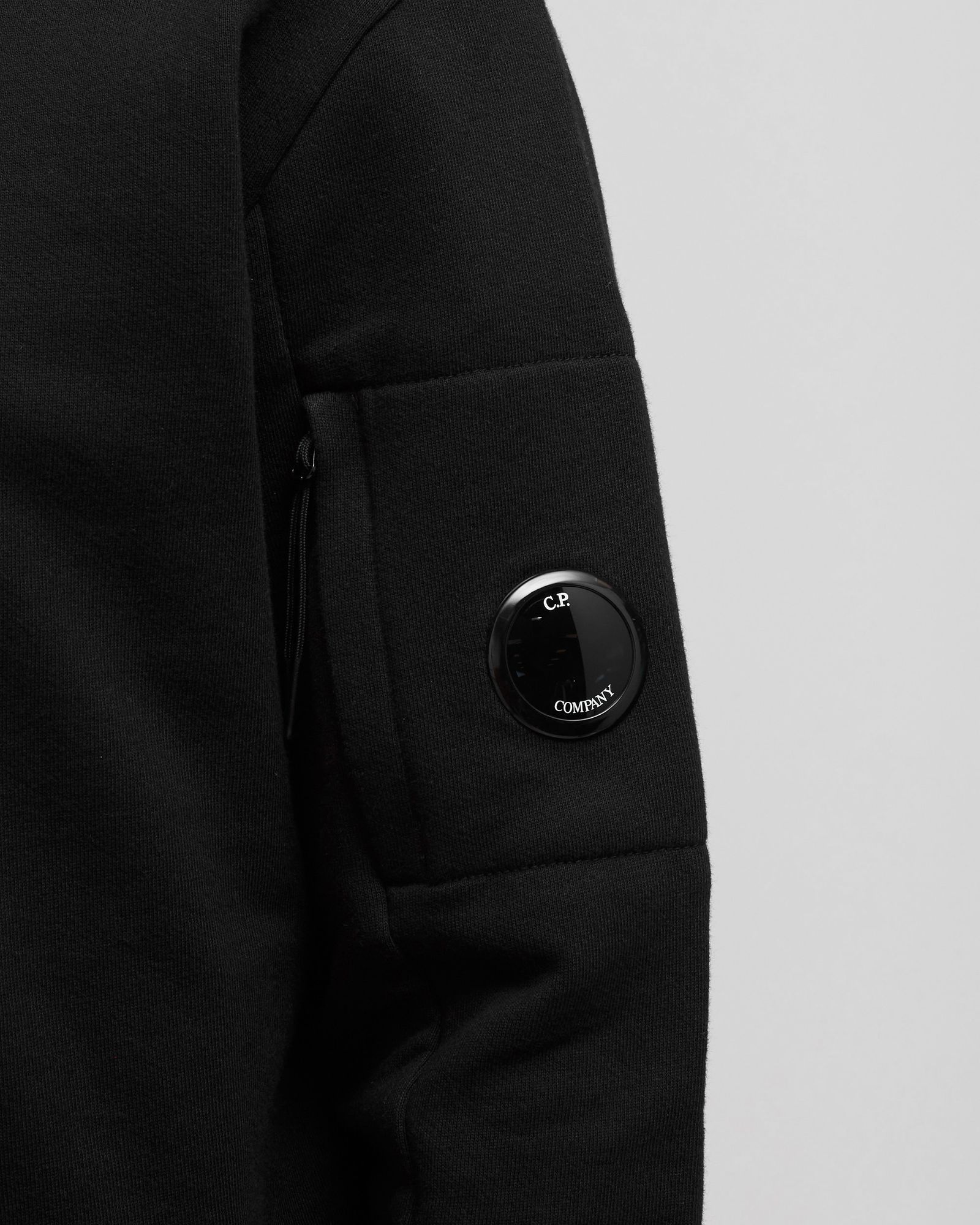 DIAGONAL RAISED FLEECE BACK LOGO SWEATSHIRT