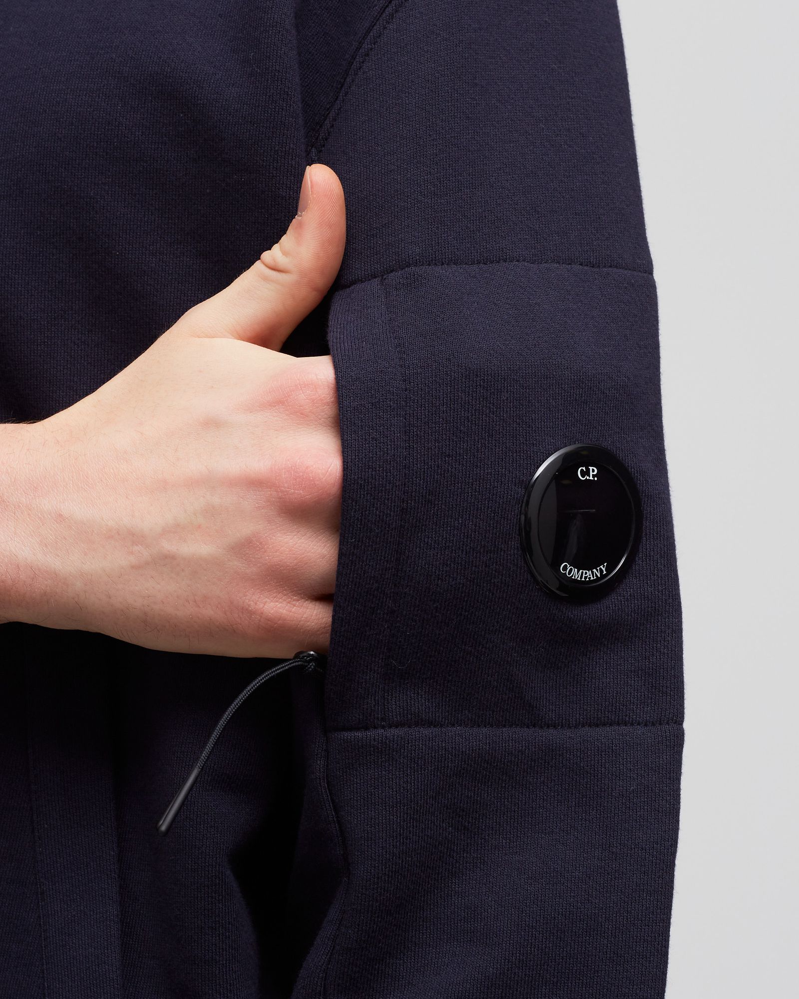 DIAGONAL RAISED FLEECE PULLOVER HOODIE