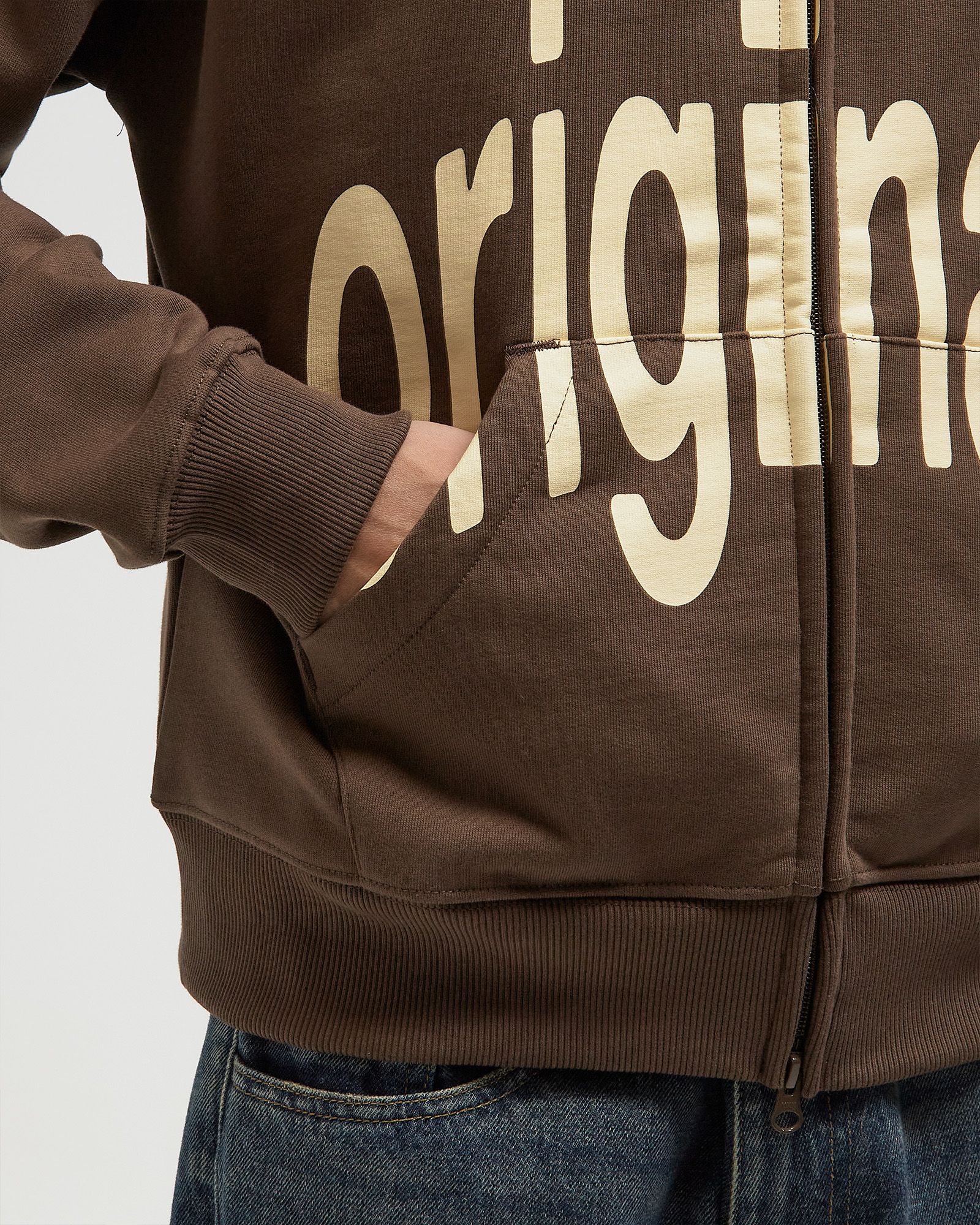 BIG LOGO ZIP UP HOODIE