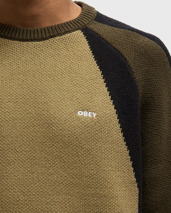 Raglan crew neck sweater