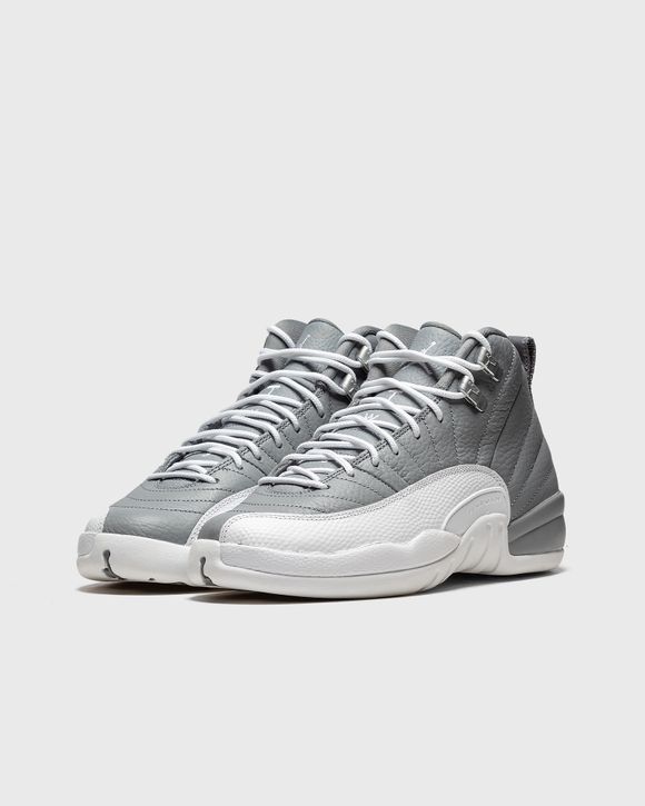 Grey hotsell jordan 12's