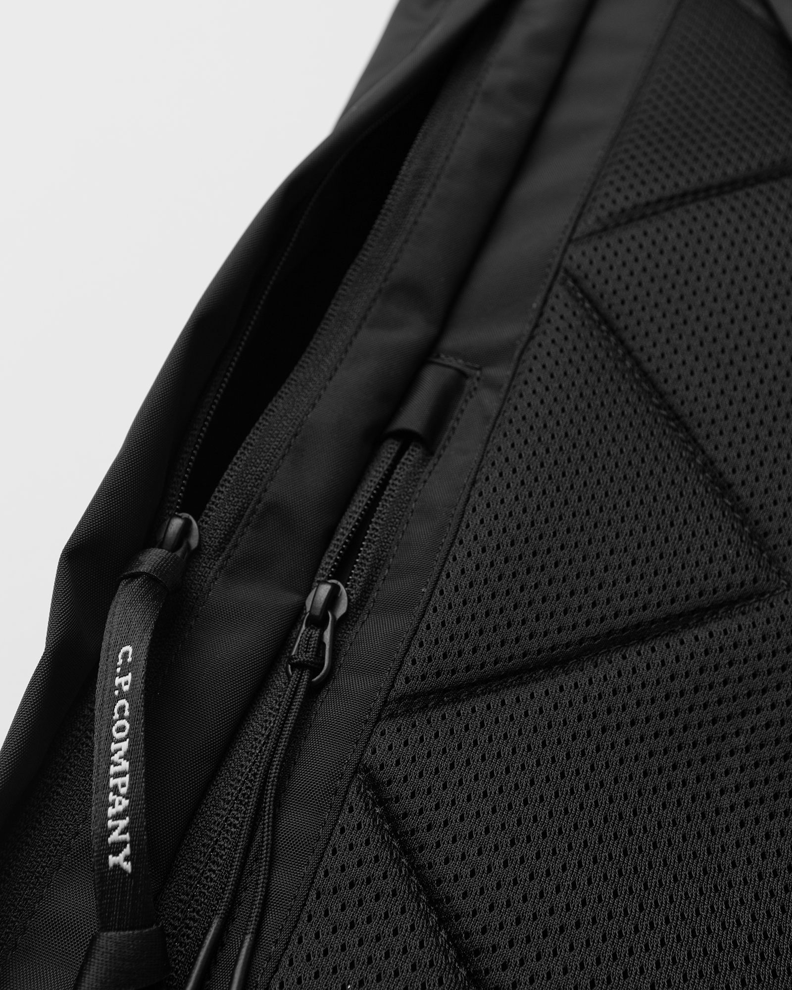 METROPOLIS SERIES DYNAFIL BACKPACK
