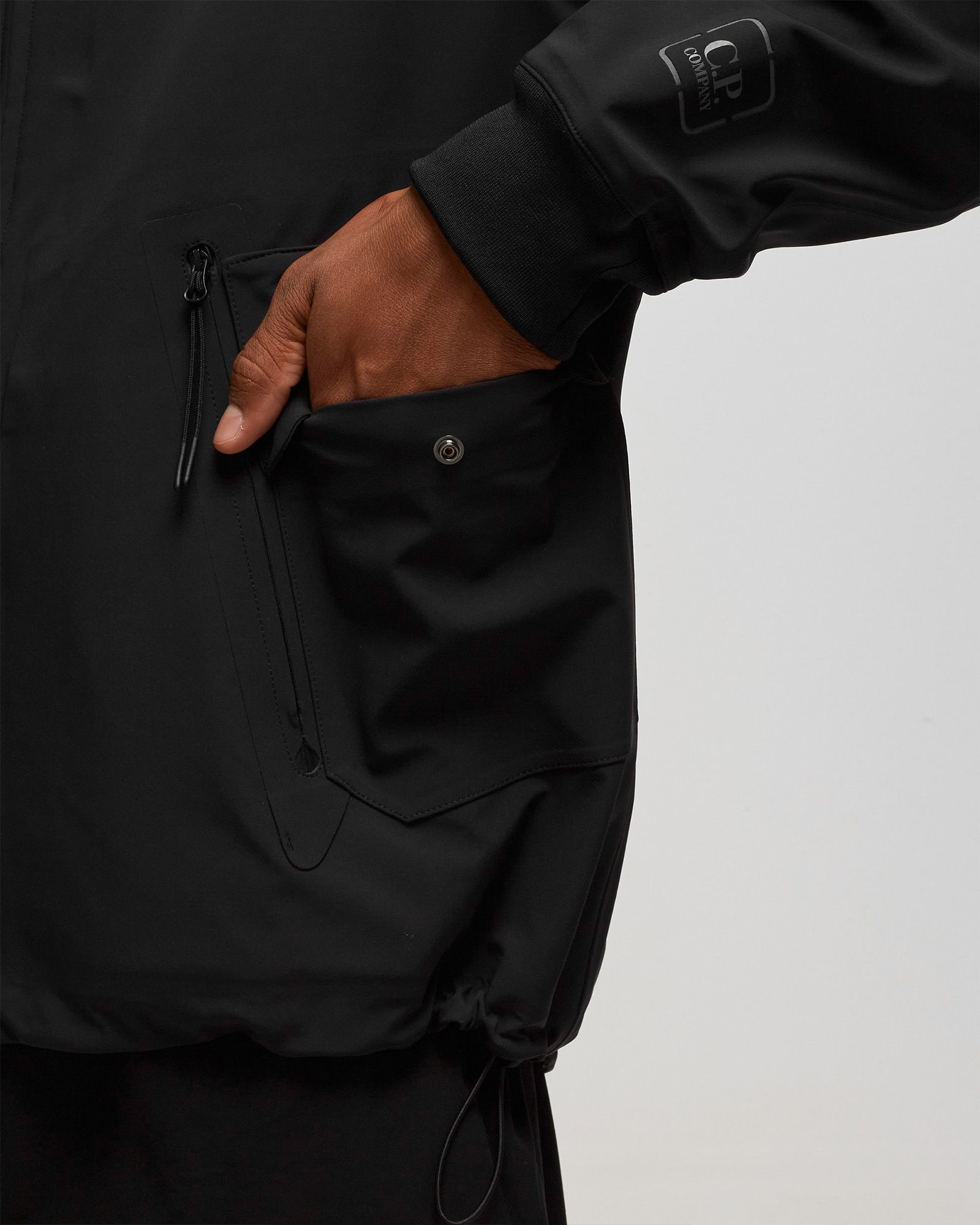 C.P. Company METROPOLIS SERIES METROSHELL HOODED JACKET Black | BSTN Store