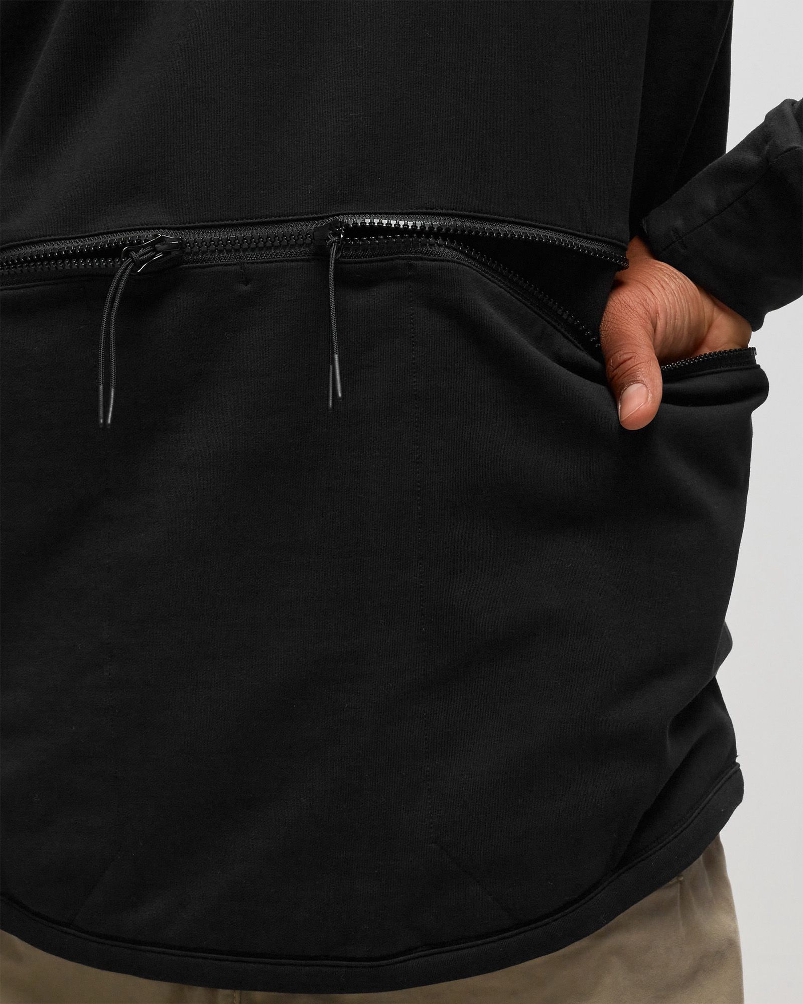 METROPOLIS SERIES STRETCH FLEECE REVERSE ZIPPED SWEATSHIRT