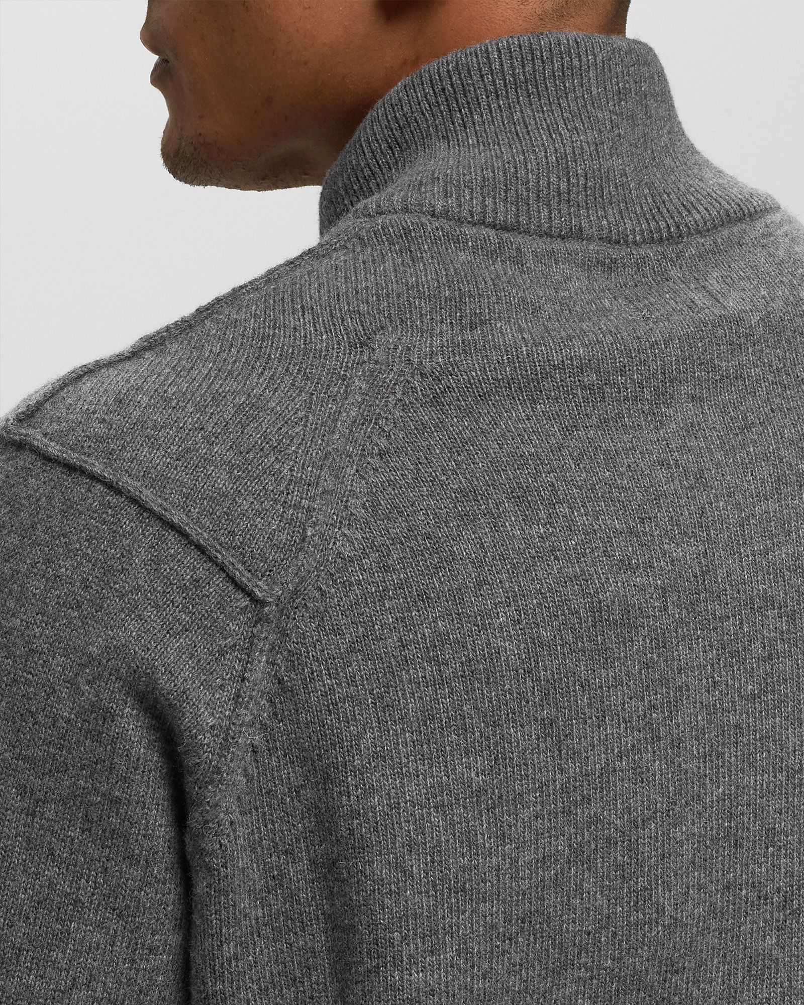 LAMBSWOOL QUARTER ZIPPED KNIT