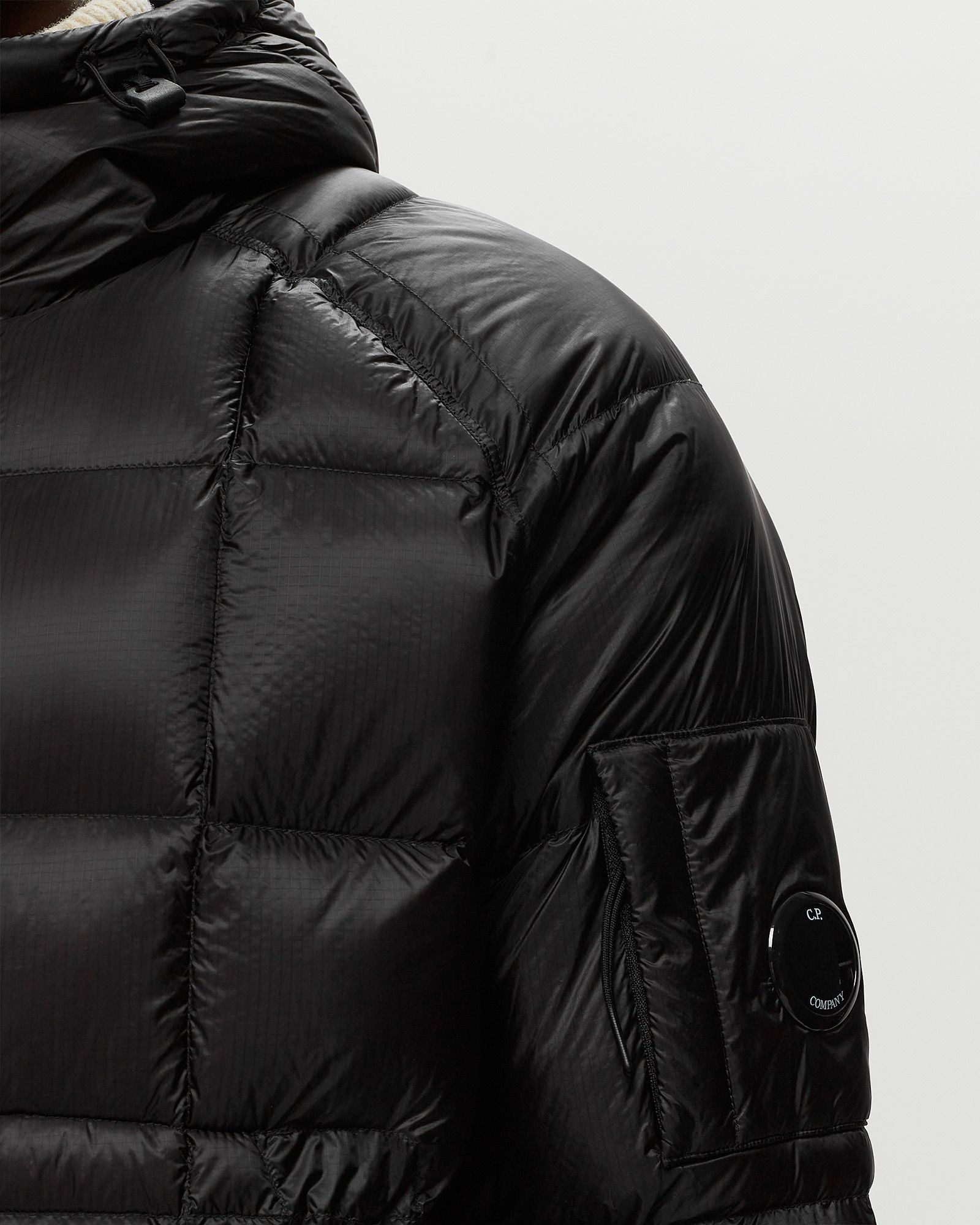 D.D.SHELL HOODED DOWN JACKET