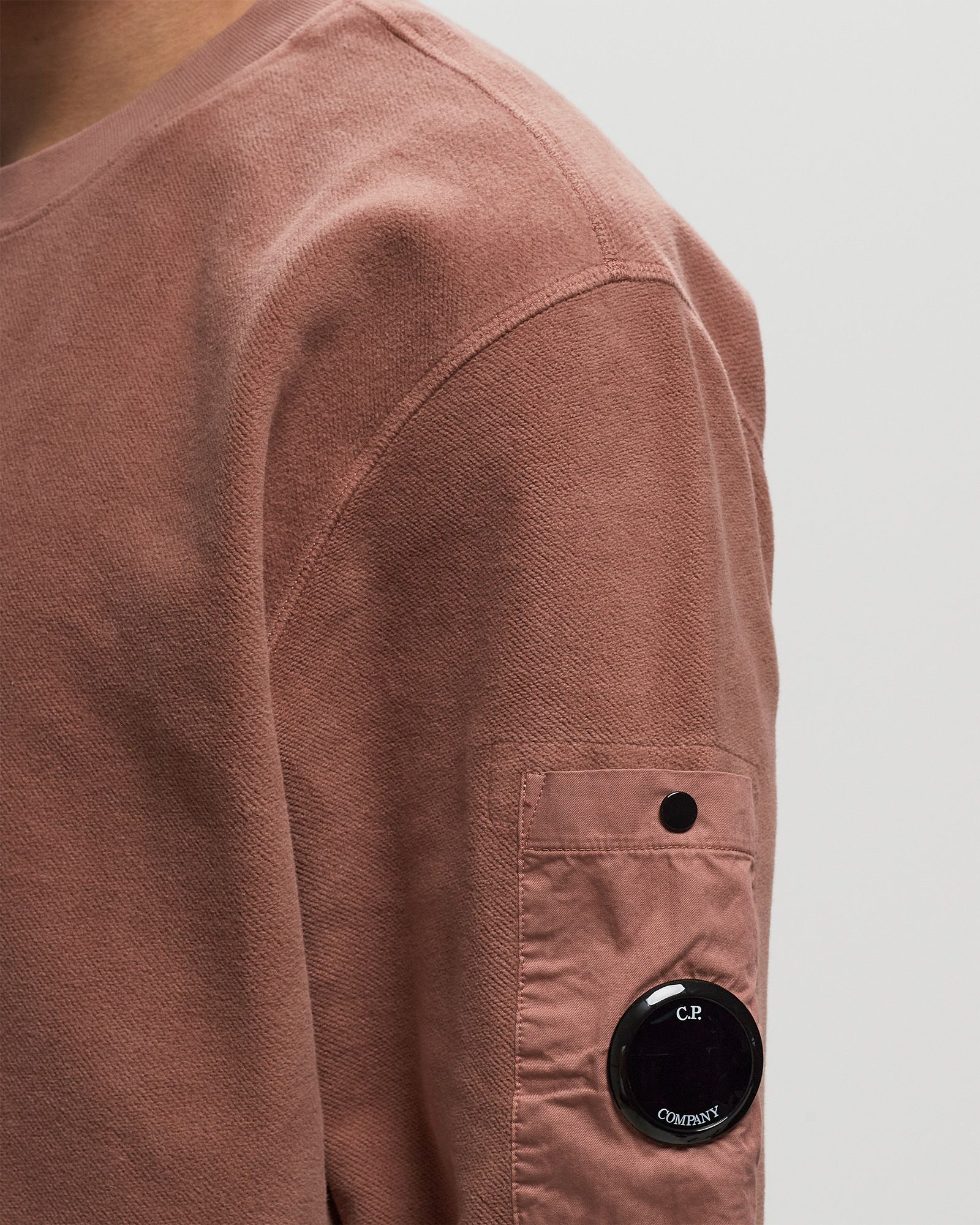 REVERSE BRUSHED & EMERIZED DIAG. FLEECE SWEATSHIRT