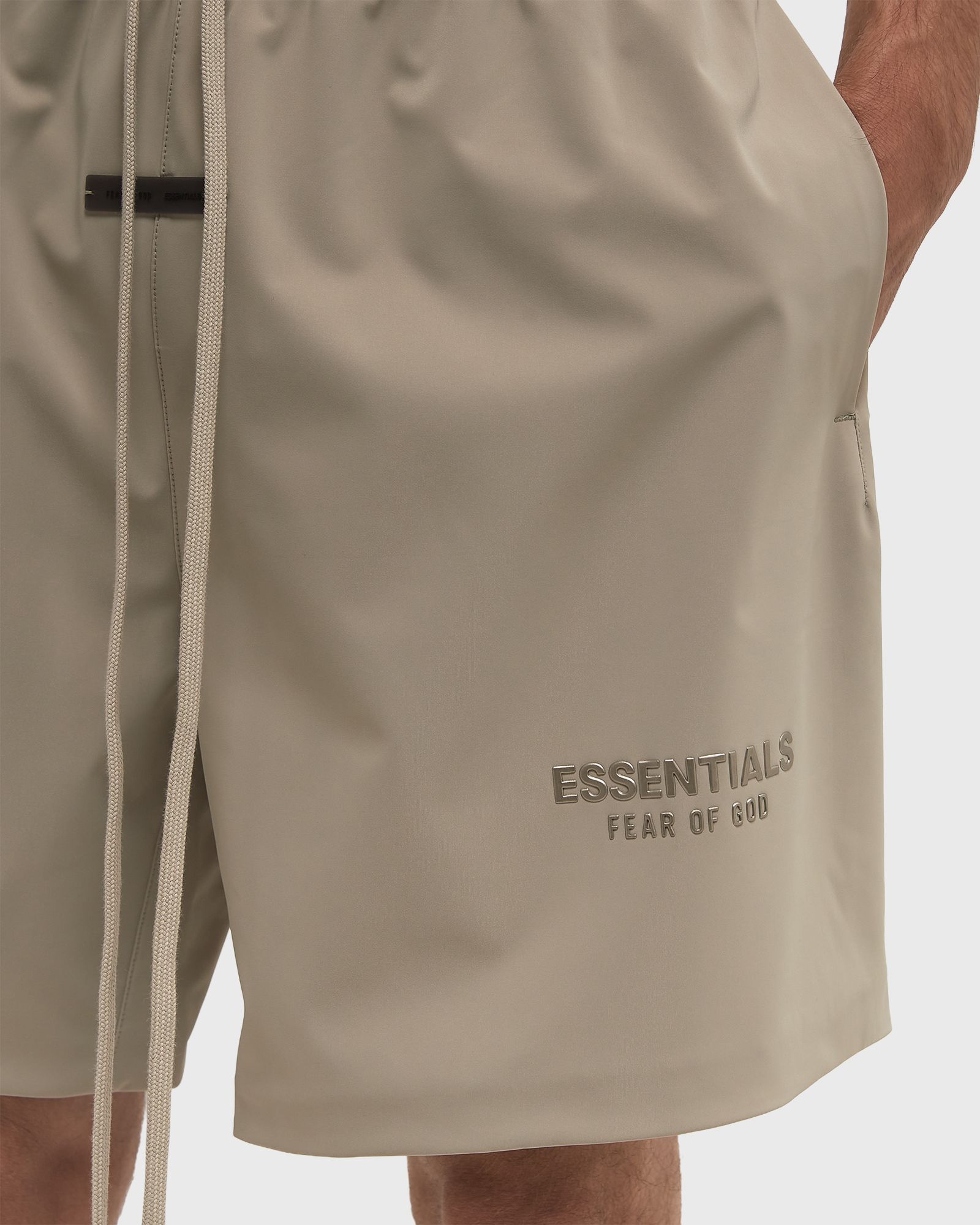 SPORTY NYLON SOCCER SHORTS