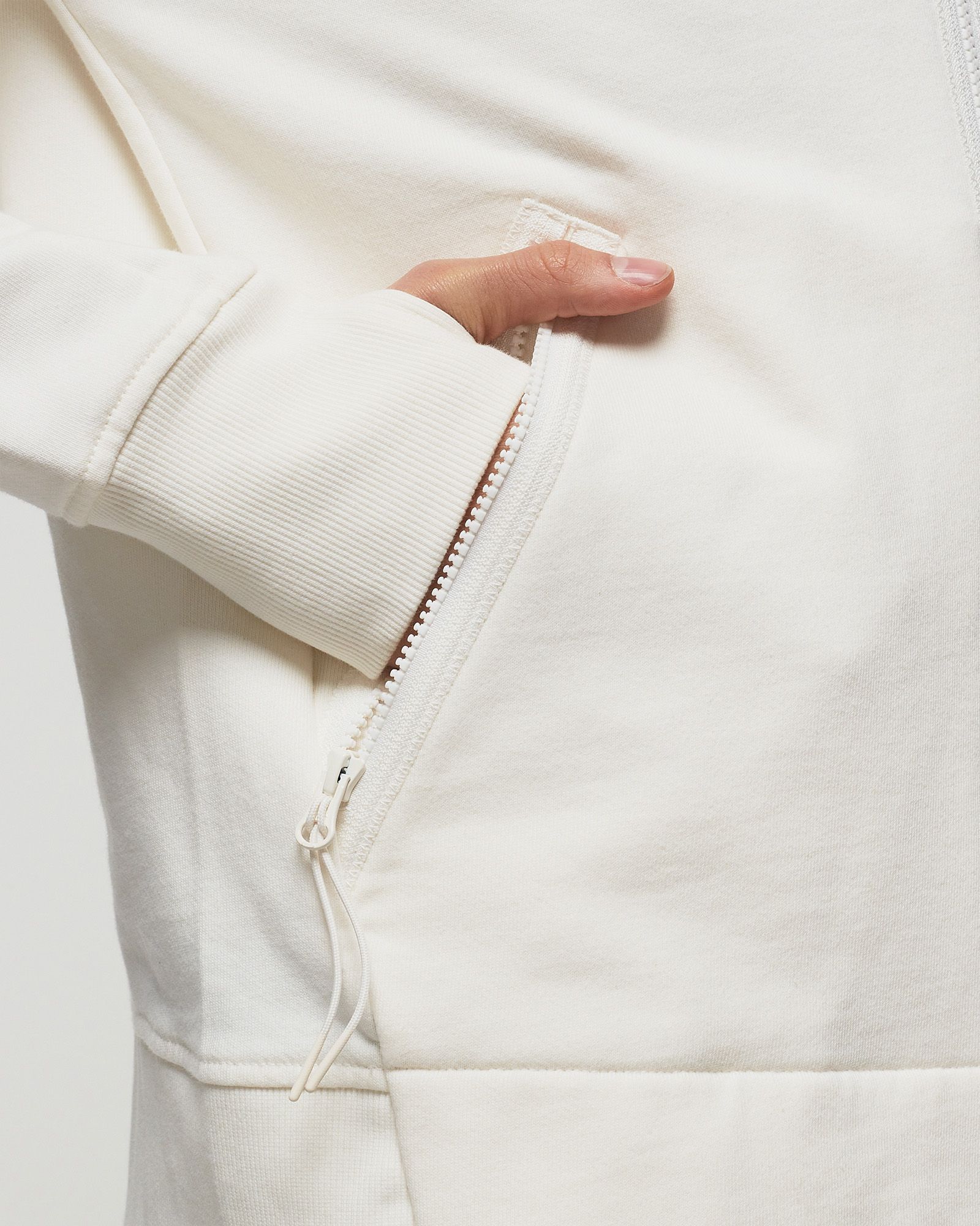 DIAGONAL RAISED FLEECE SWEATSHIRTS - HOODED OPEN