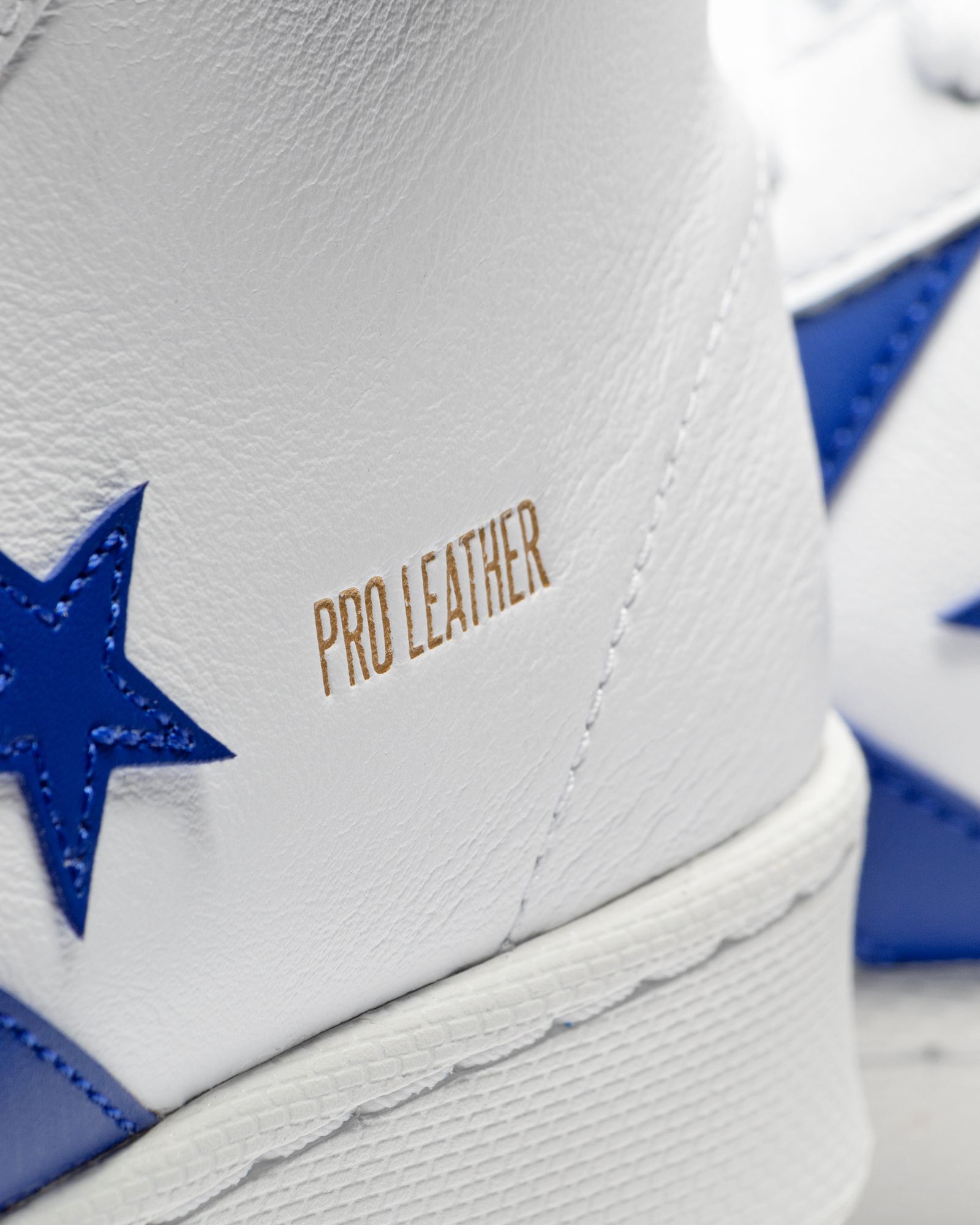 PRO LEATHER SEASONAL HI 