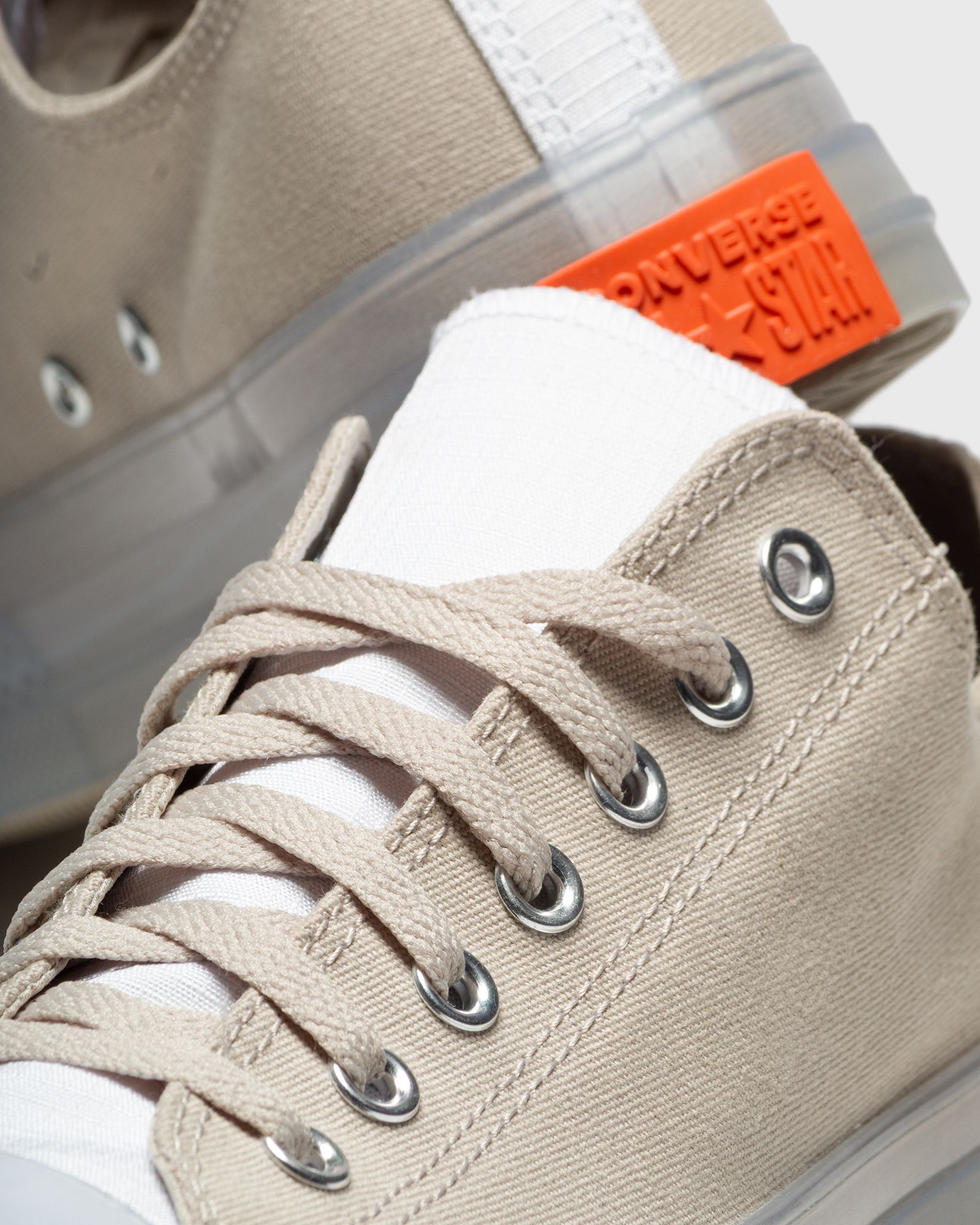 chuck taylor all star CX OX