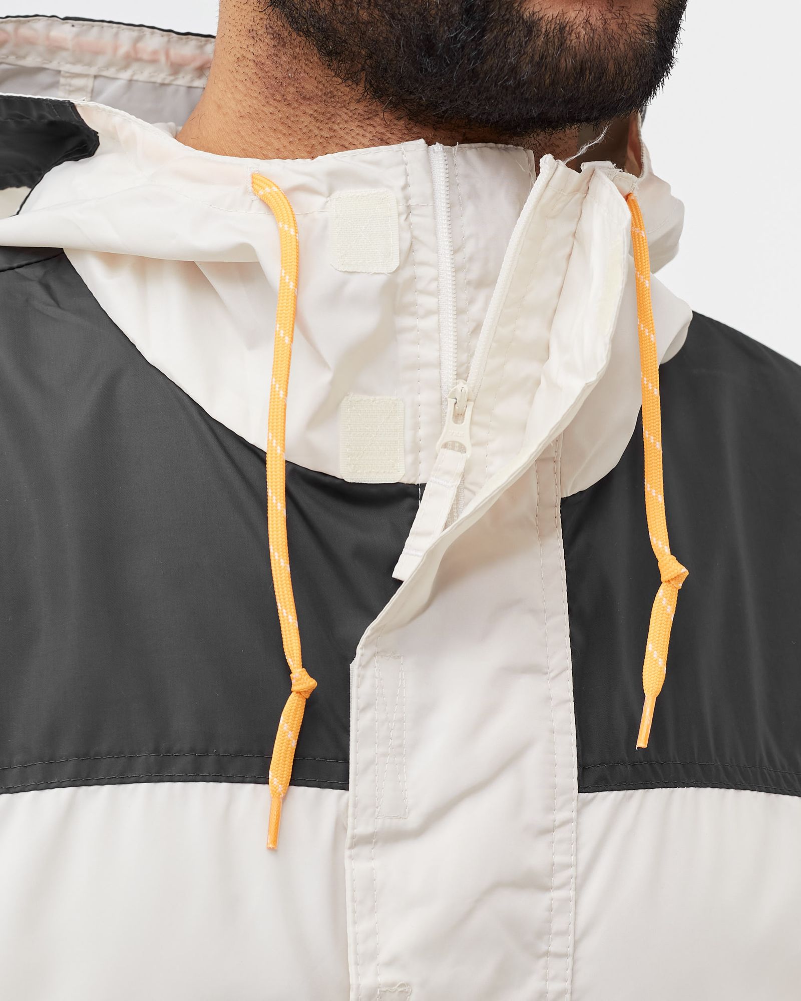 Challenger™ Windbreaker