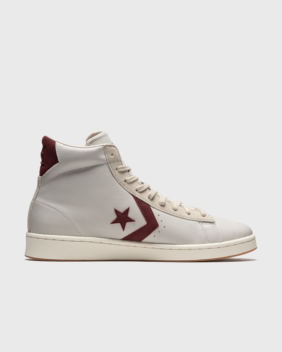 White and red hot sale leather converse