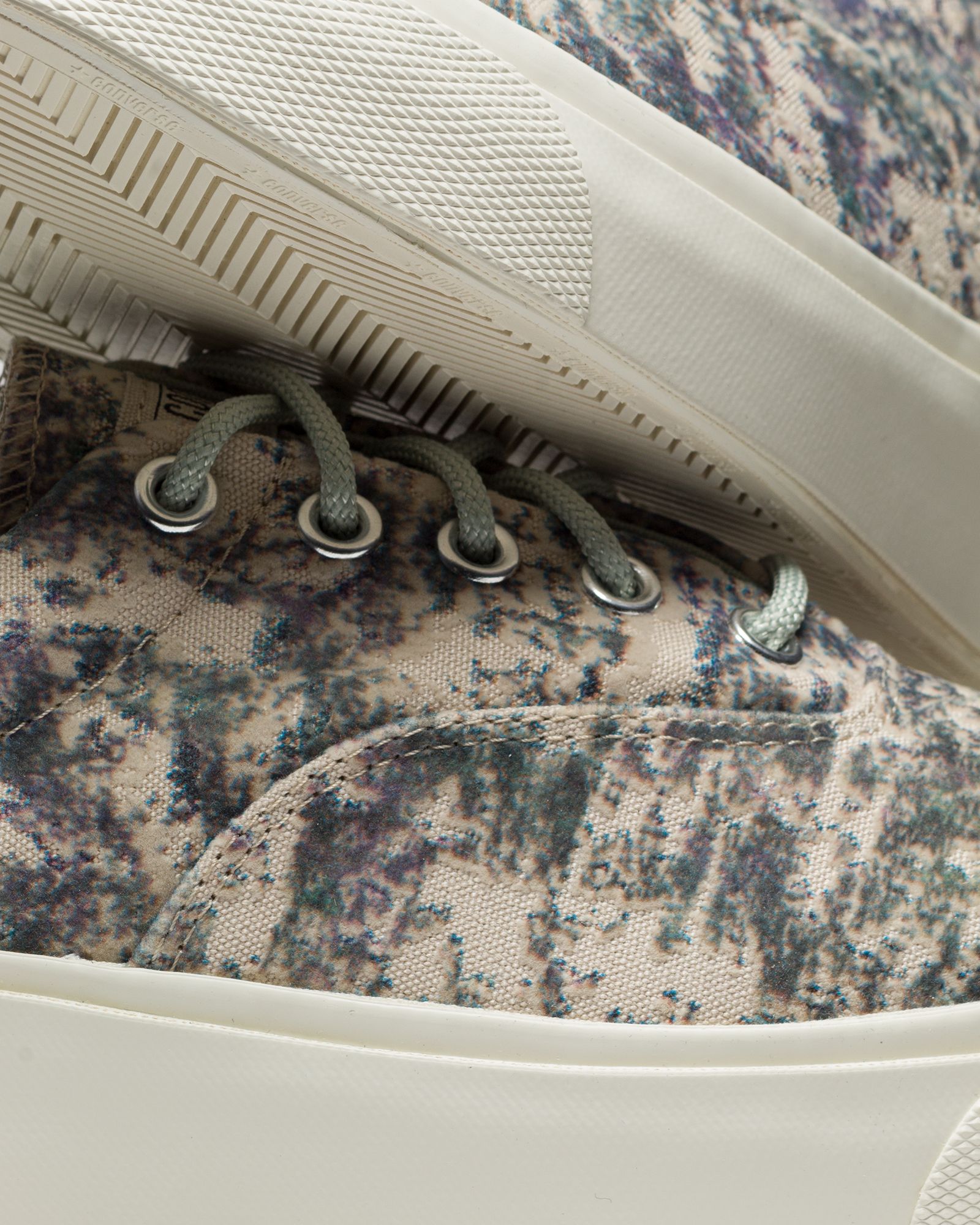 CONVERSE X JOHN ELLIOT SKIDGRIP OX