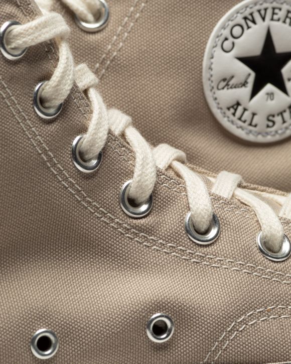 Chuck 70
