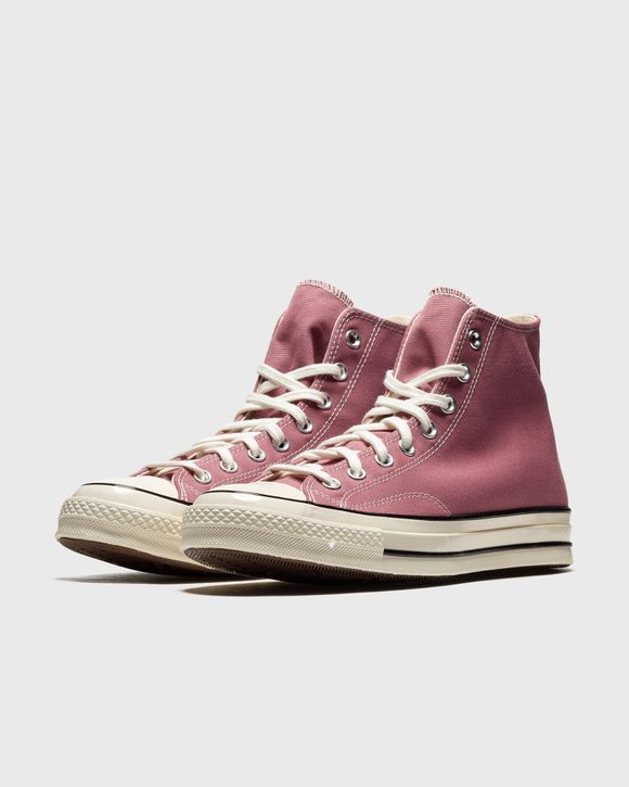 Chuck 70