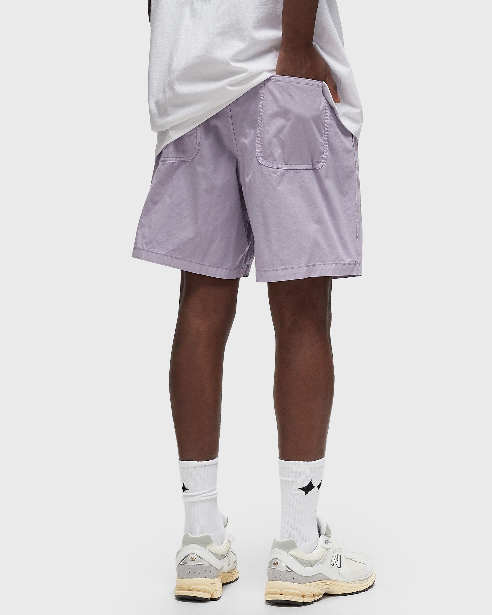 Easy pigment trail short