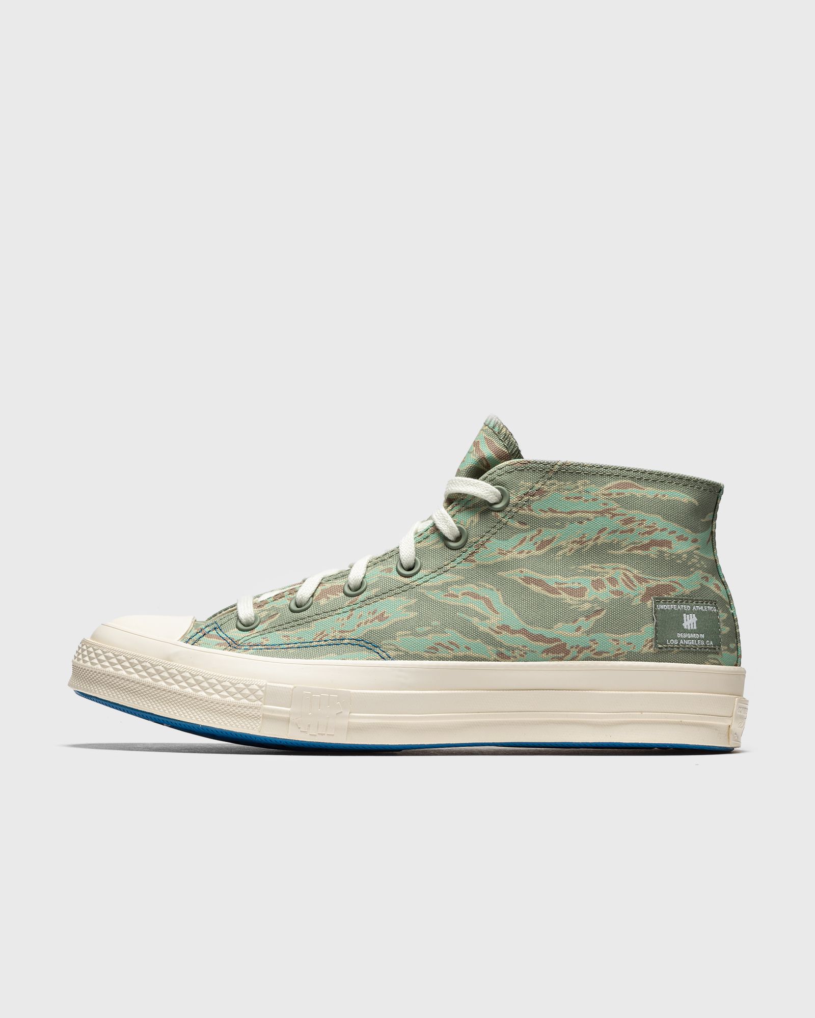 CONVERSE X UNDEFEATED CHUCK 70 MID