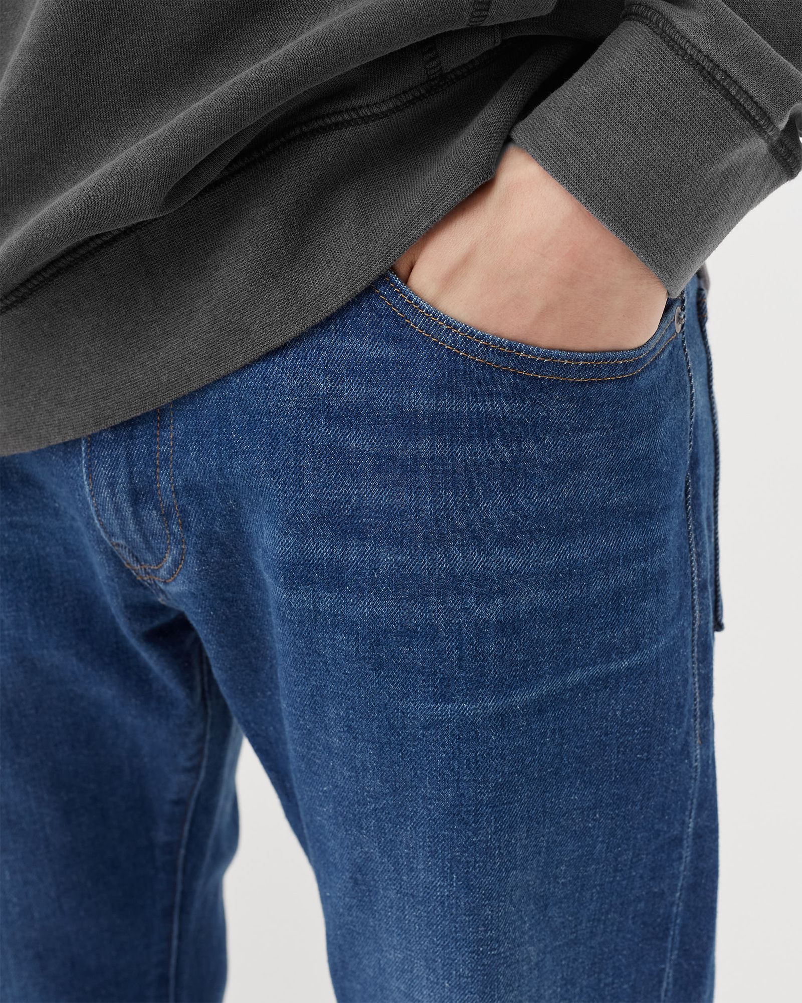 LEVI'S MADE & CRAFTED 551 Z STRAIGHT JEANS