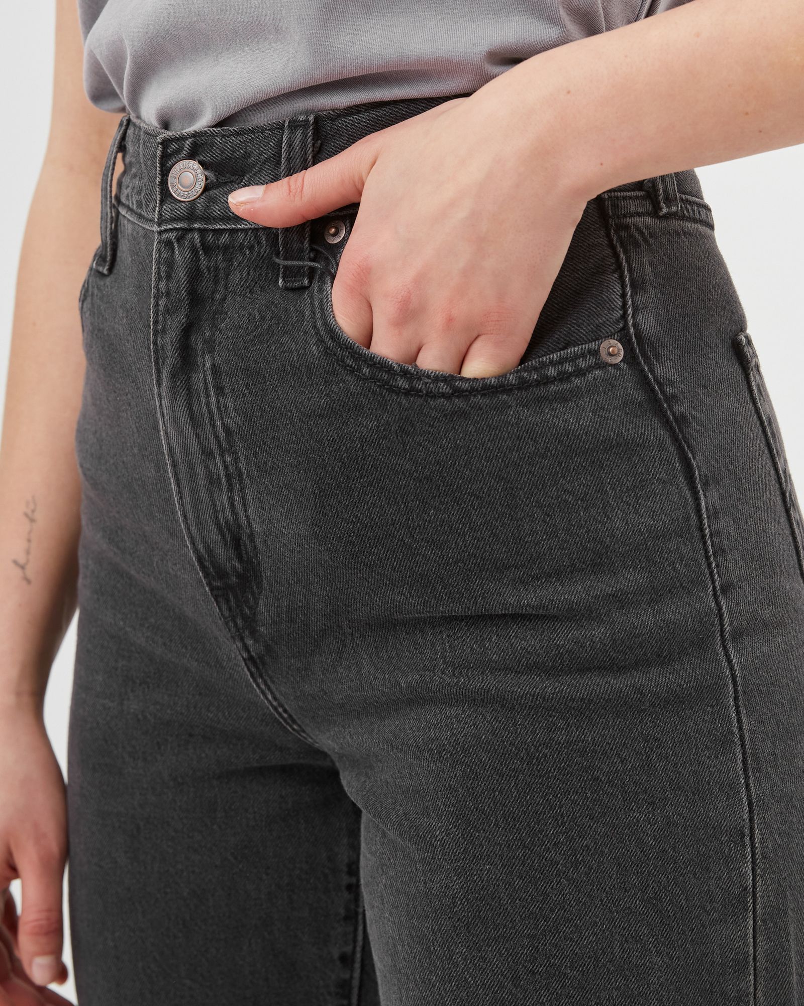 WMNS HIGH LOOSE TAPER JEANS