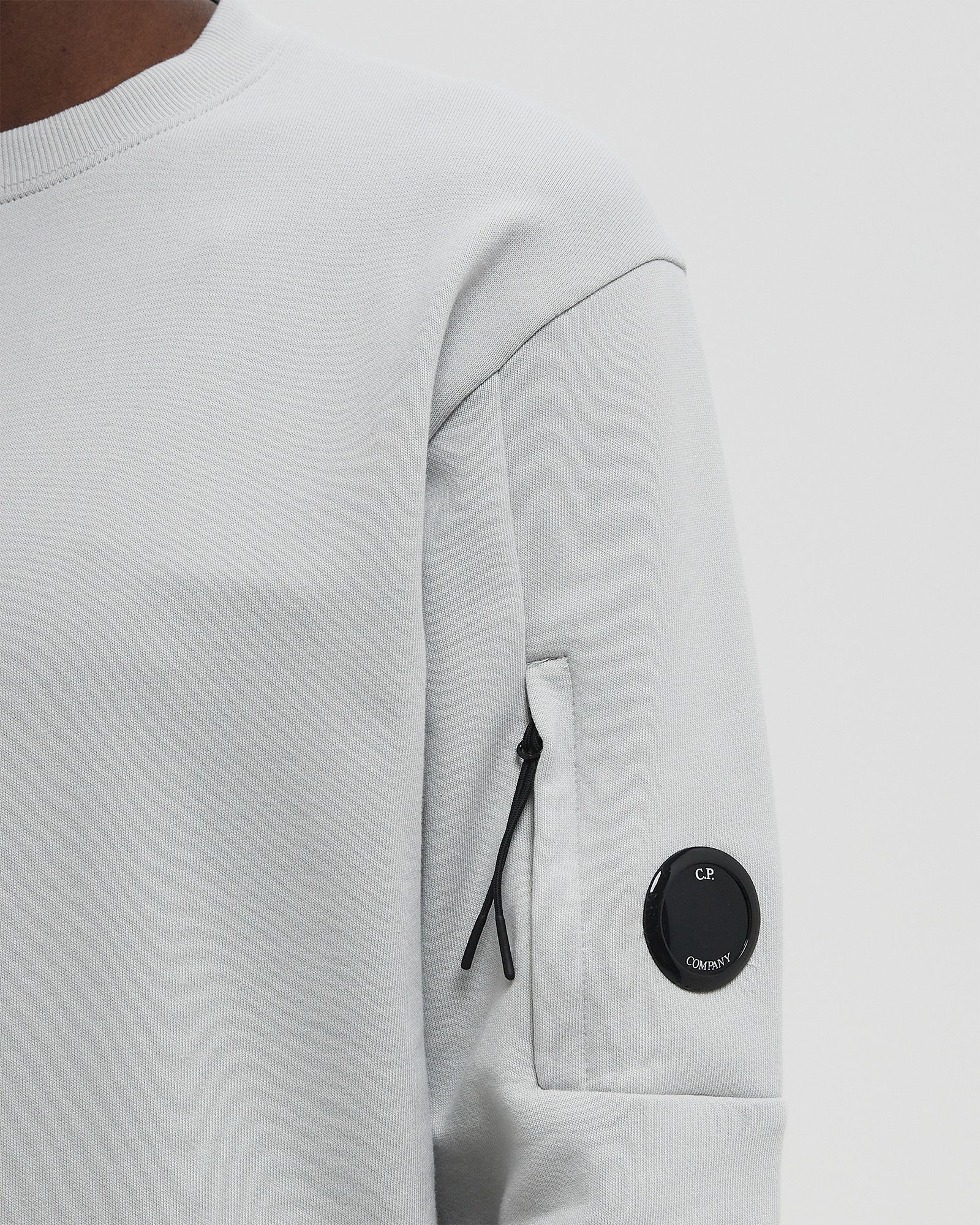 DIAGONAL RAISED FLEECE CREW NECK LENS SWEATSHIRT