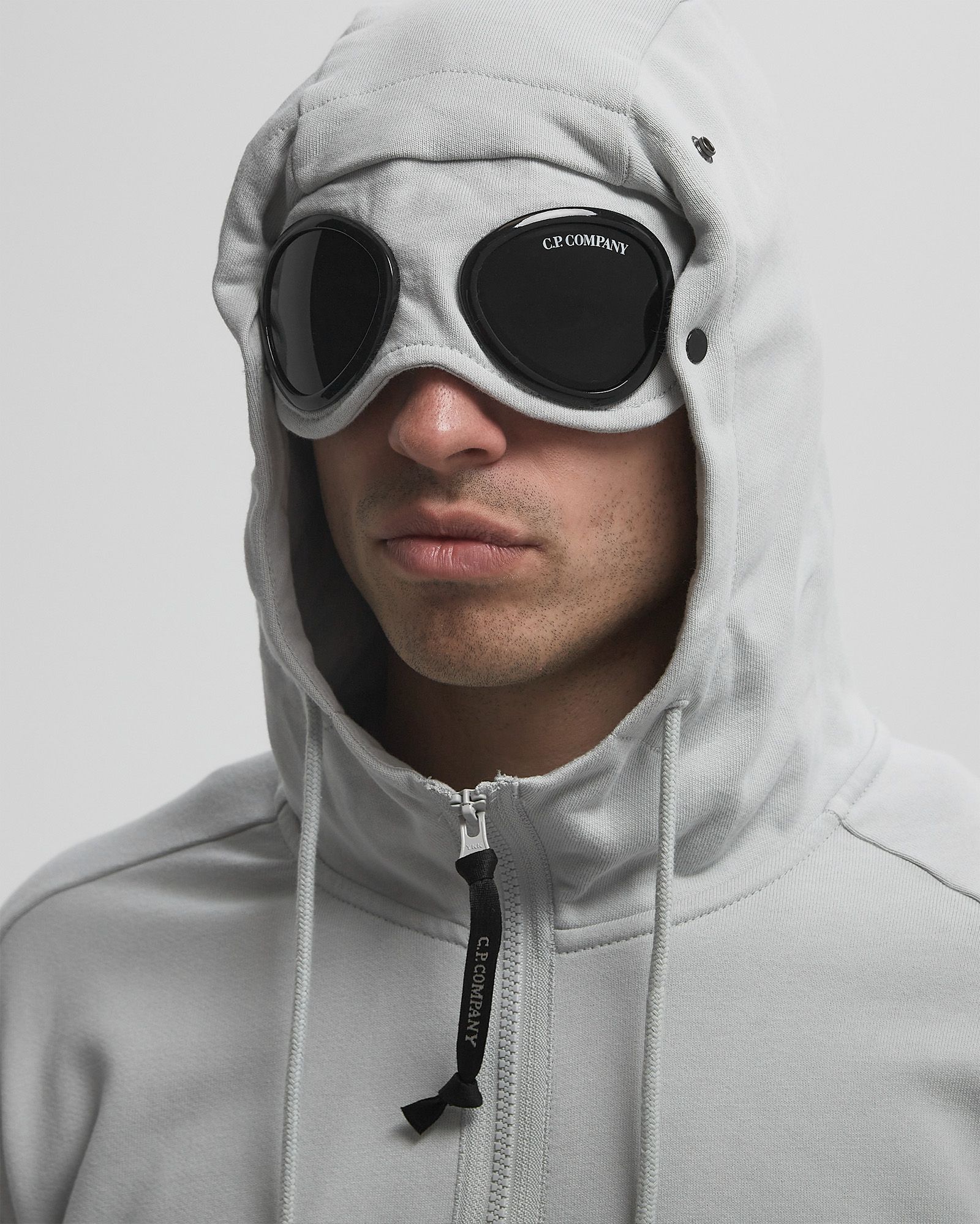 DIAGONAL RAISED FLEECE GOGGLE ZIPPED HOODES SWEATSHIRT