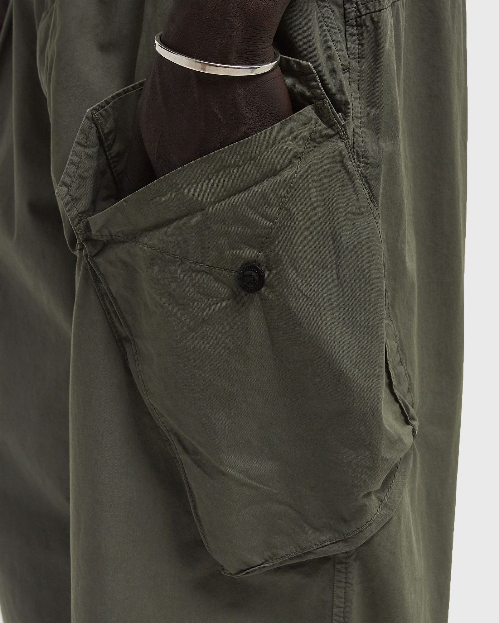 LOOSE CARGO PANTS