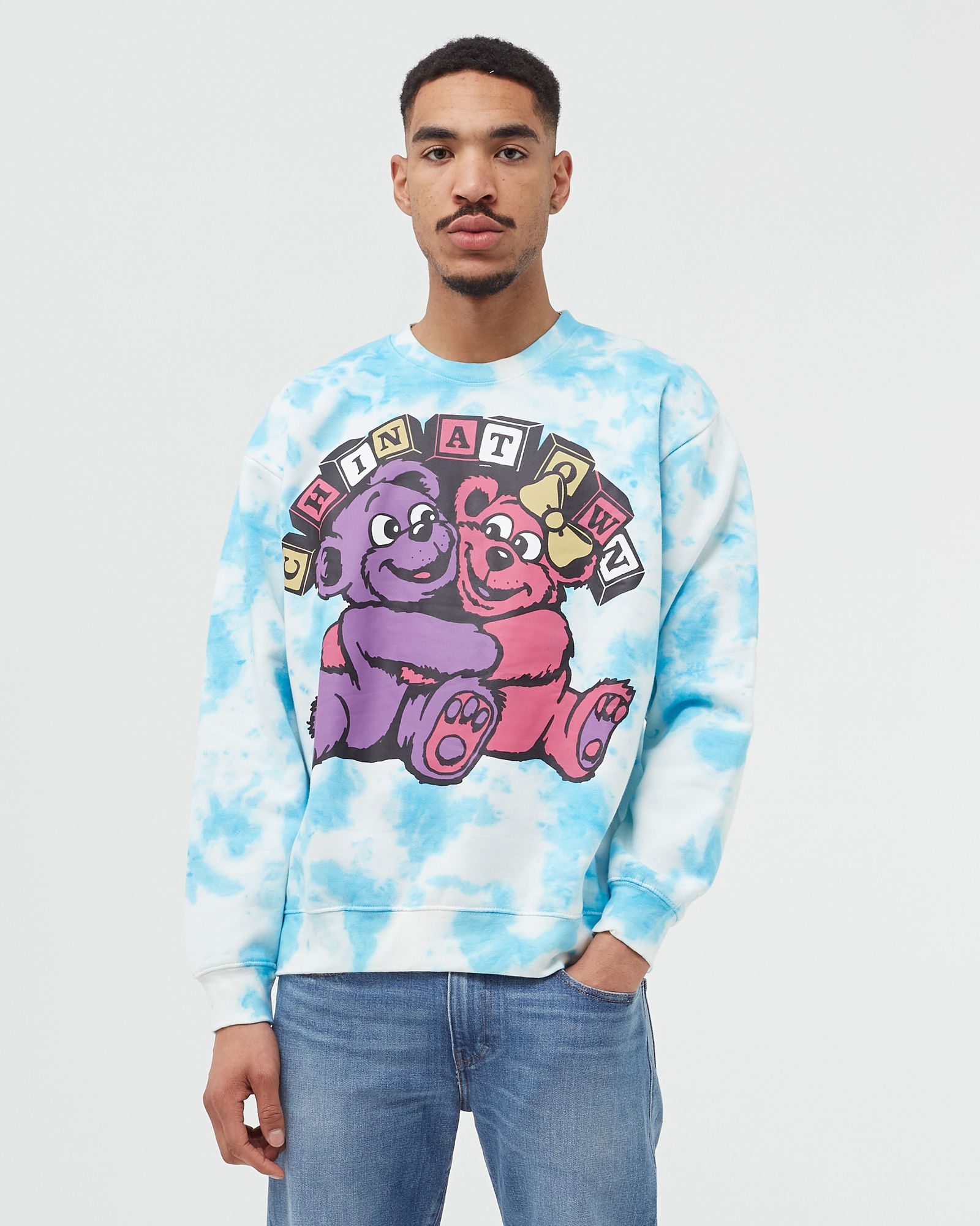 HYPERCUTE CREWNECK SWEATSHIRT
