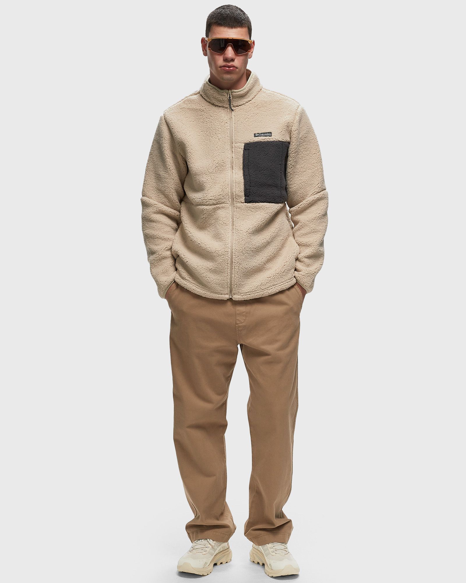 Mountainside Heavyweight