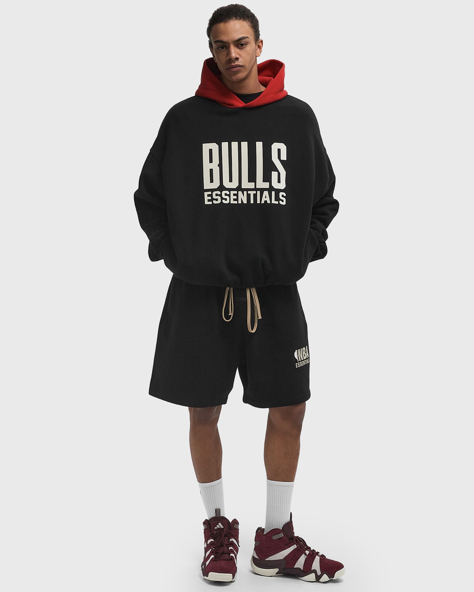PULL OVER HOODIE - CHICAGO BULLS